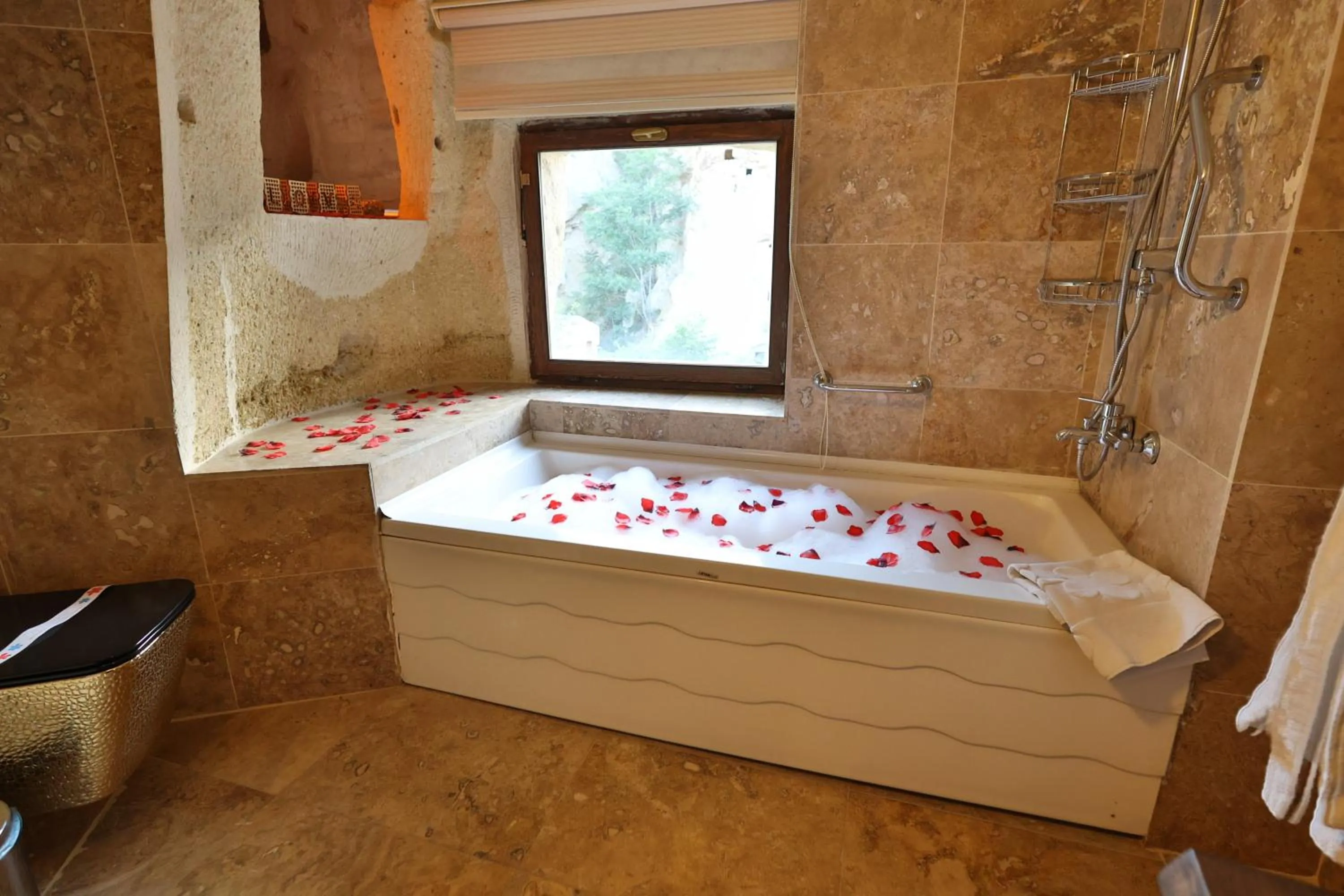 Photo of the whole room in Demisos Caves Hotel