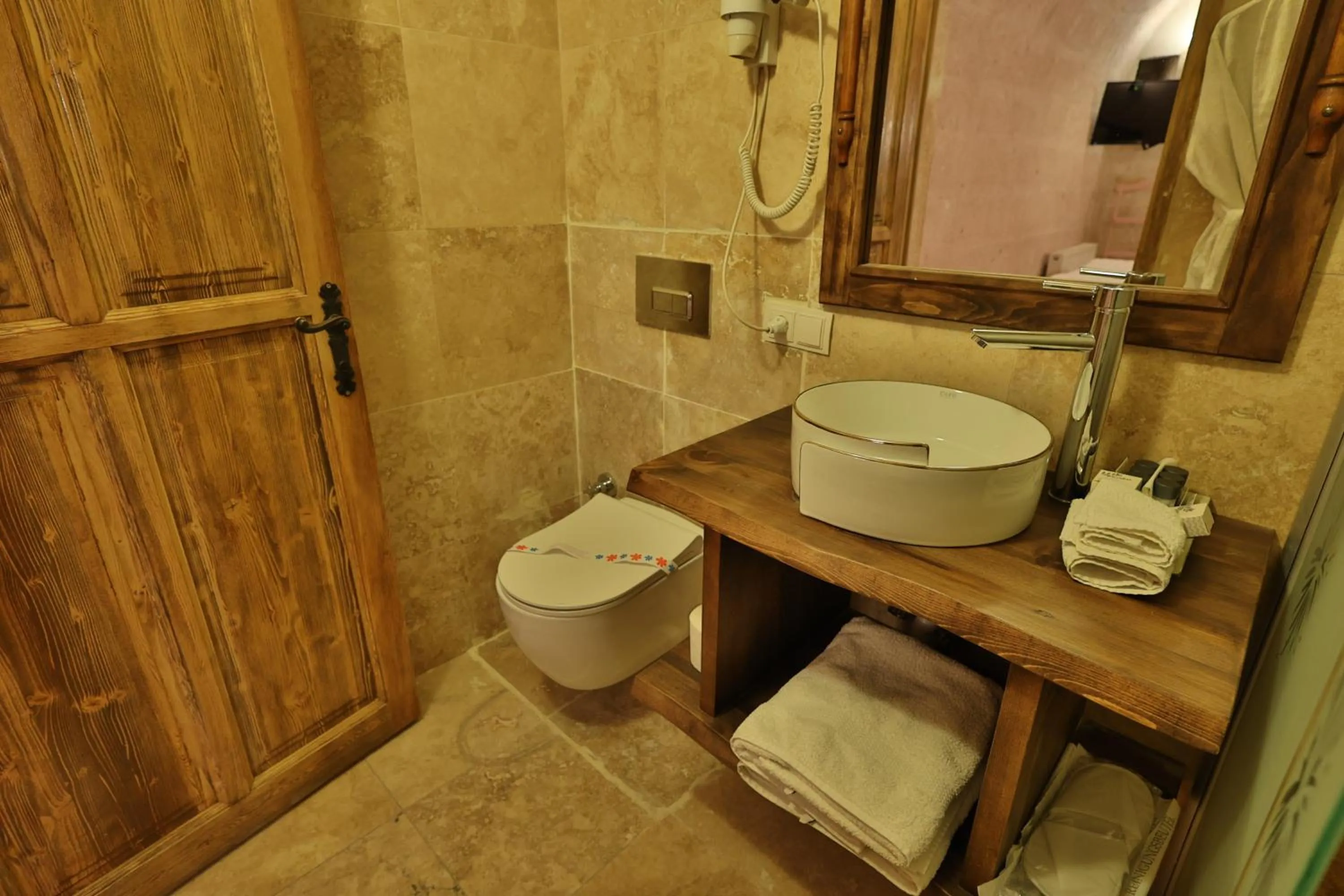 Photo of the whole room in Demisos Caves Hotel