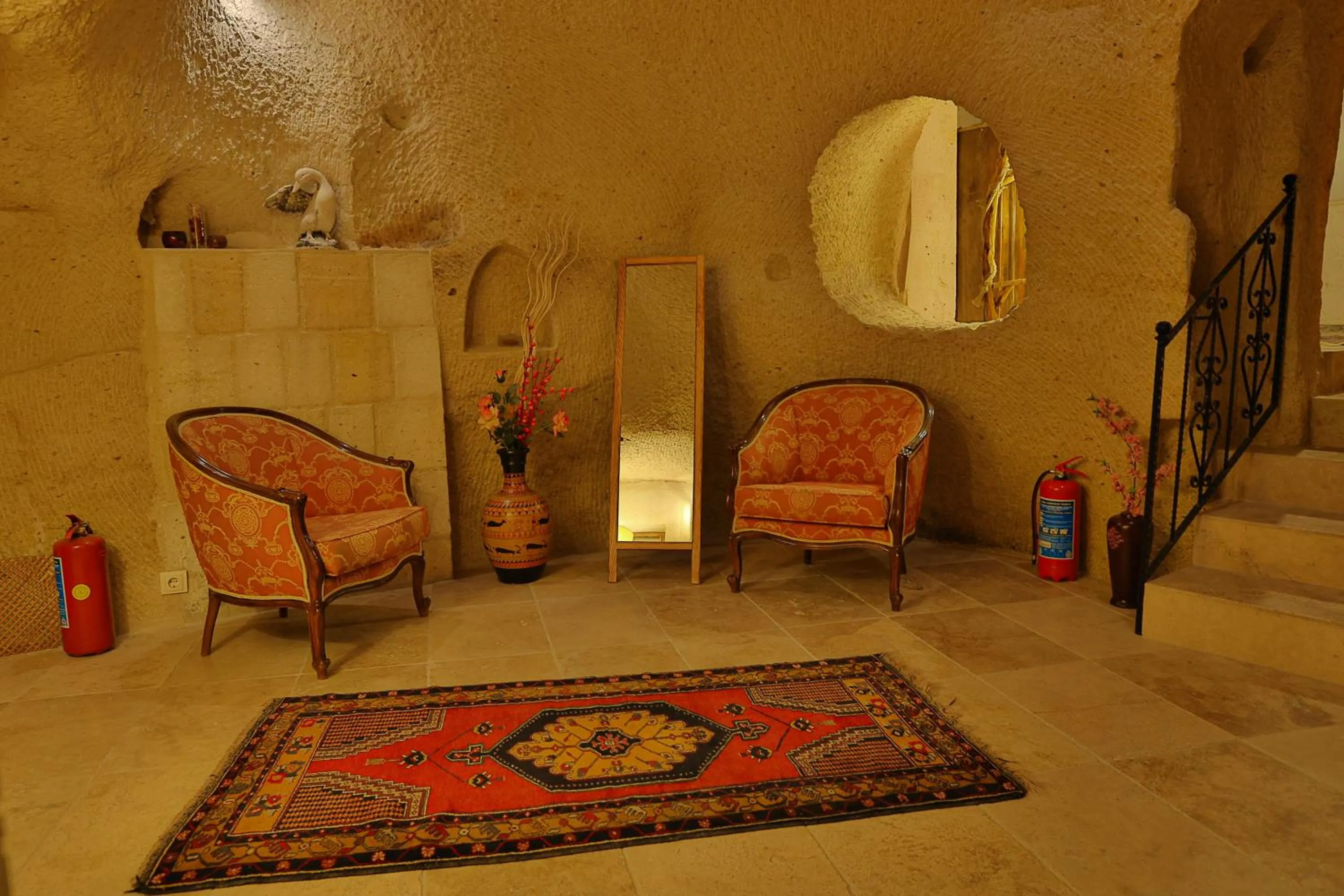 Seating area in Demisos Caves Hotel