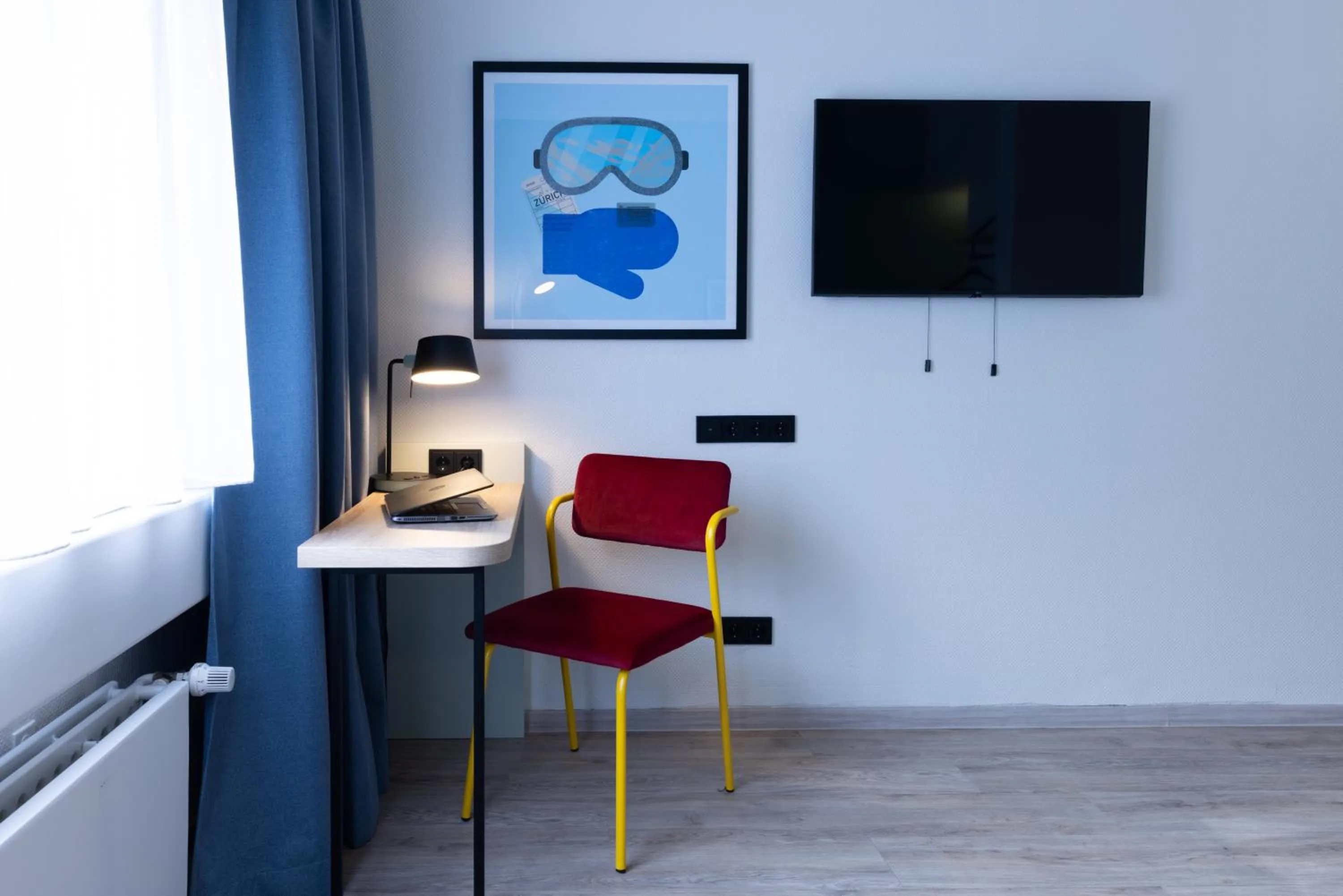 TV and multimedia in Garner Hotel Kiel - Akademie