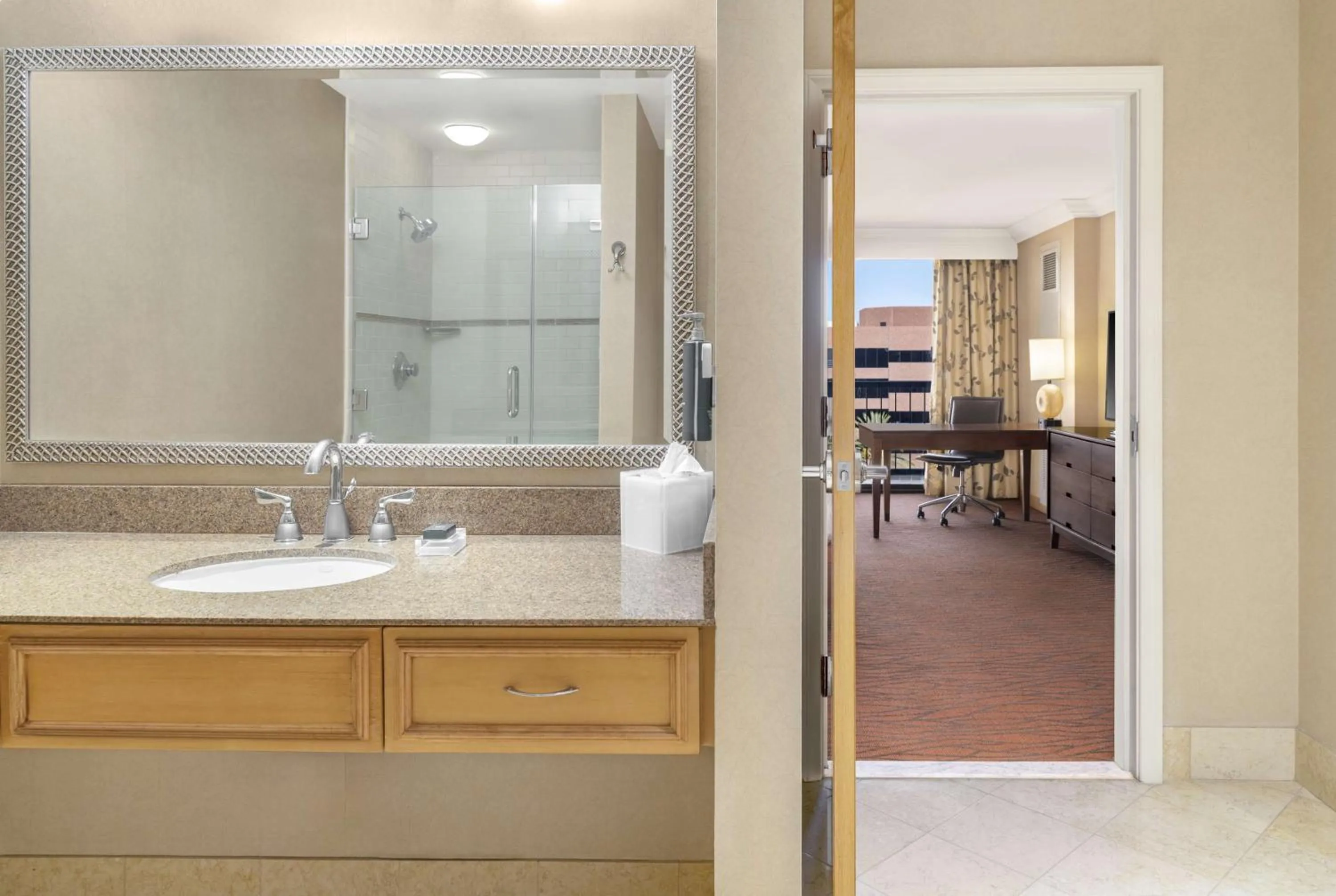 Shower in Hilton Orange County/Costa Mesa