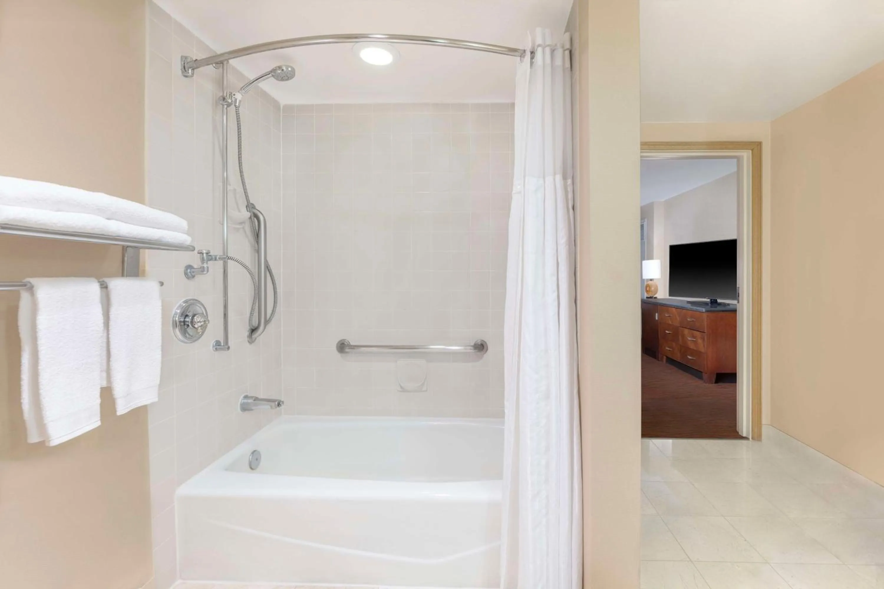 Bathroom in Hilton Orange County/Costa Mesa