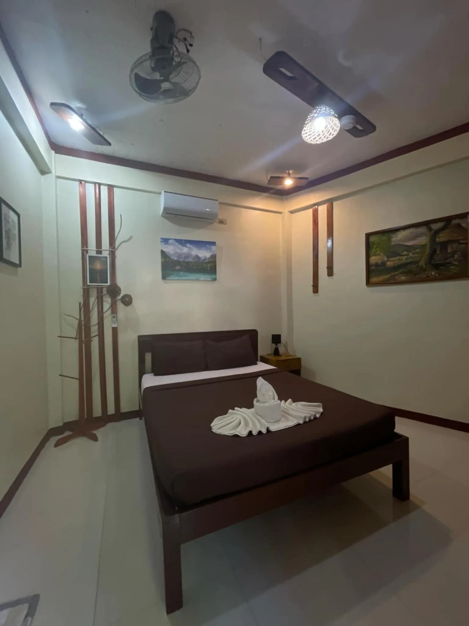 Bedroom in St. John Island View Pensionne