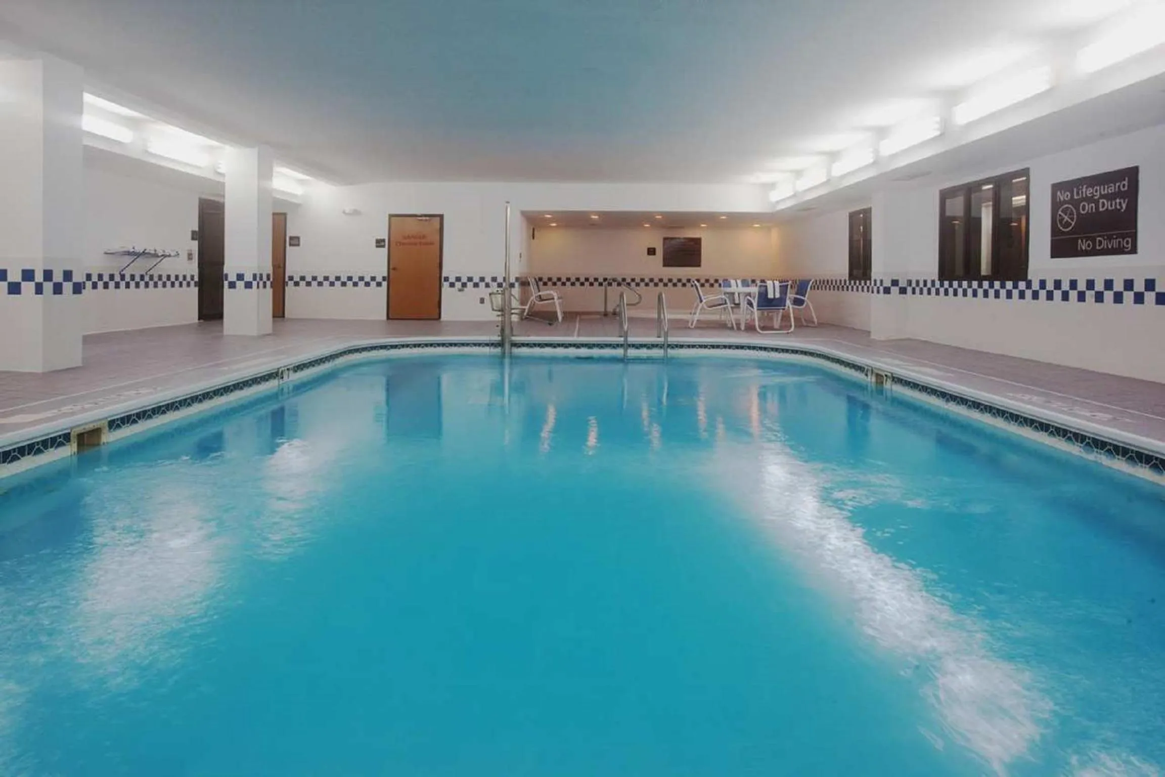 Swimming pool in Baymont by Wyndham Thornton