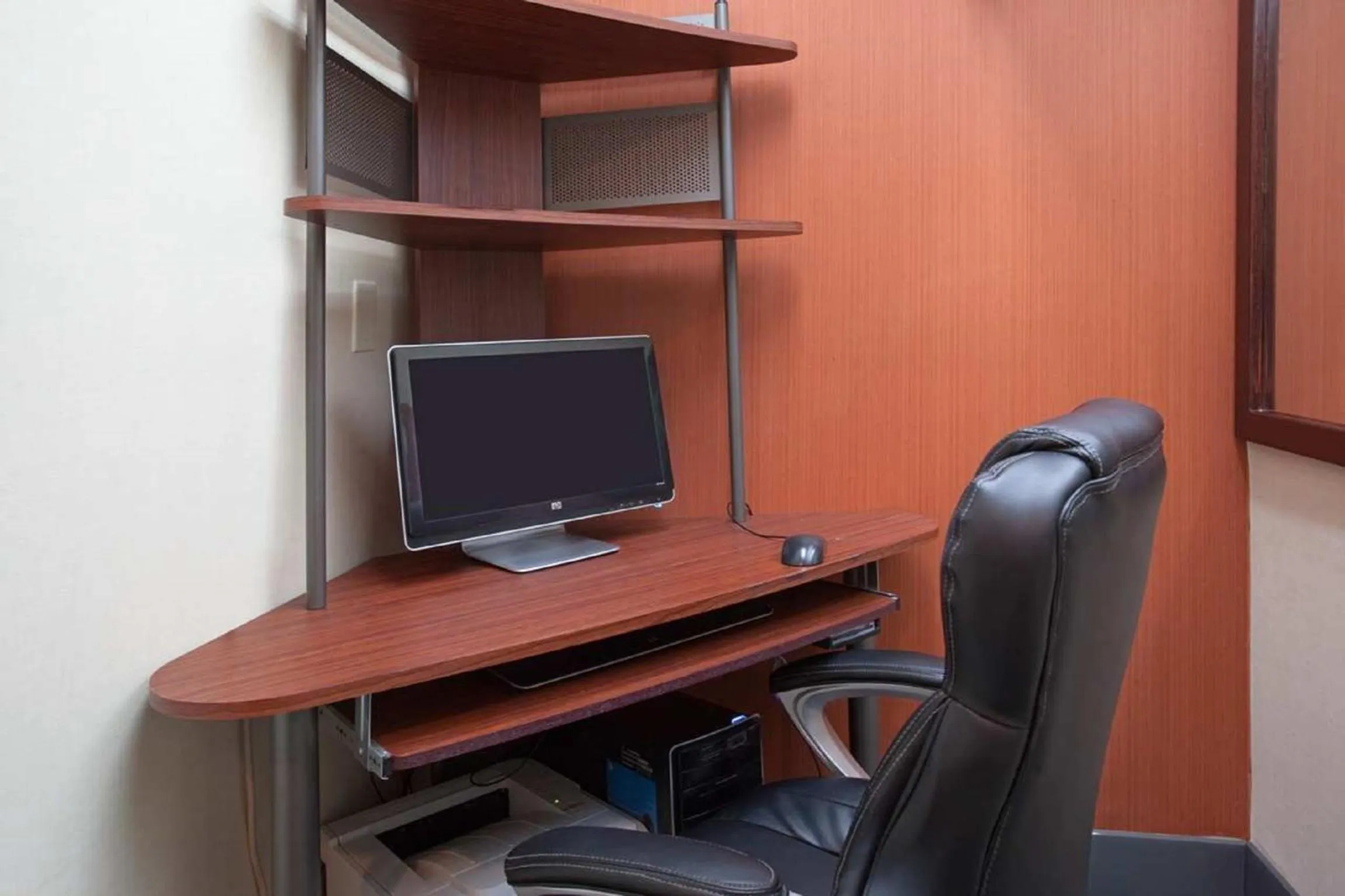 Business facilities in Baymont by Wyndham Thornton