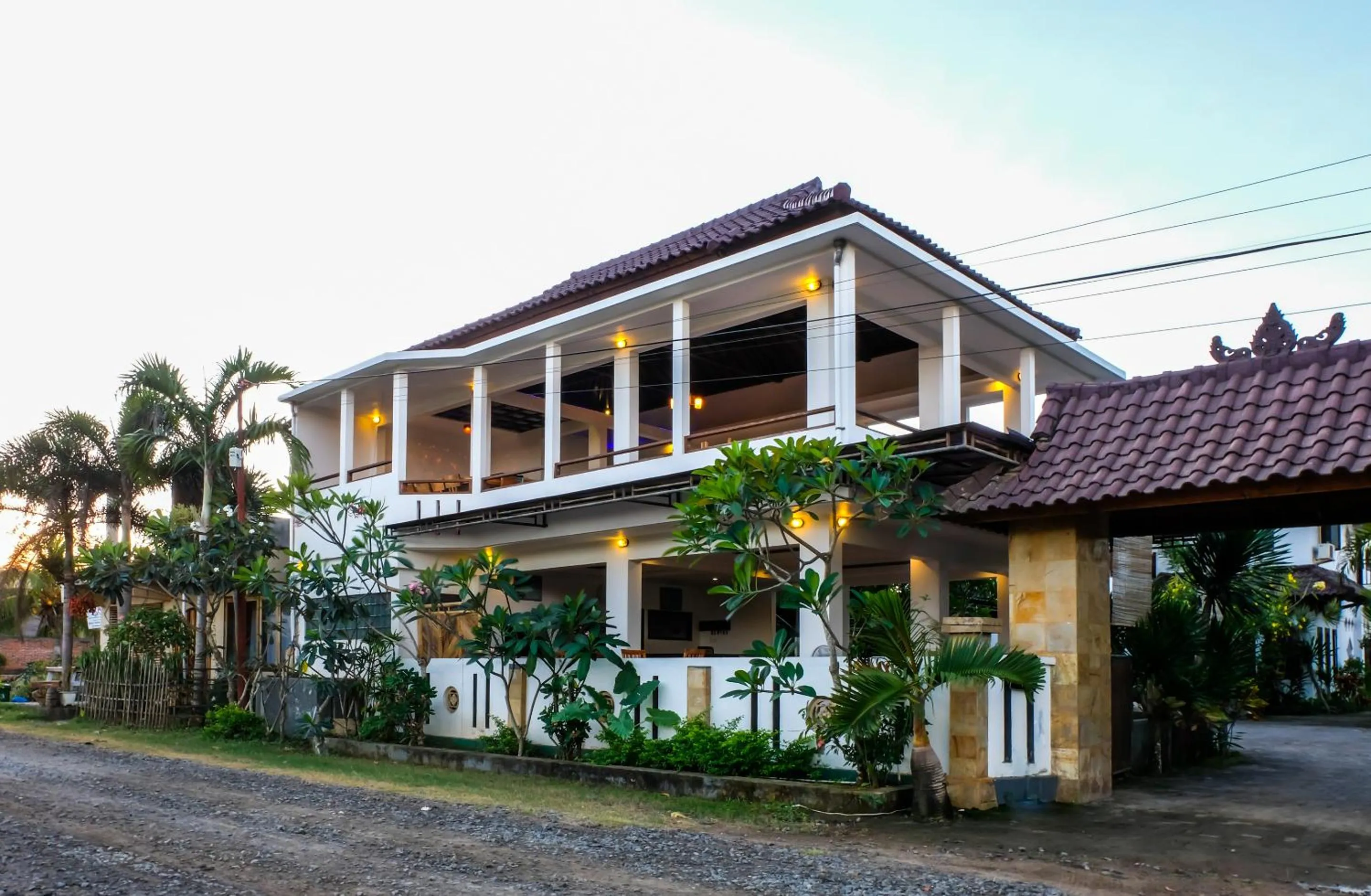 Property building in Friends Beach Hotel