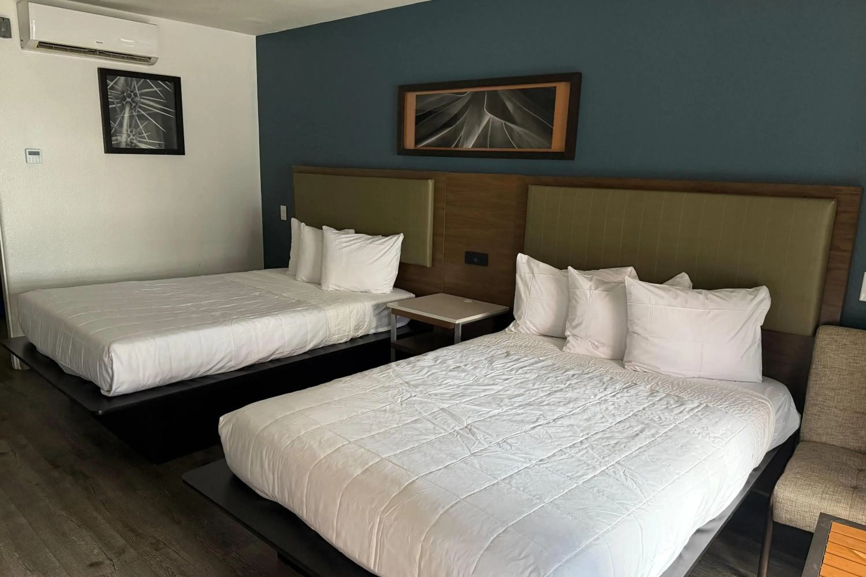 Photo of the whole room in DTLV, a Baymont by Wyndham