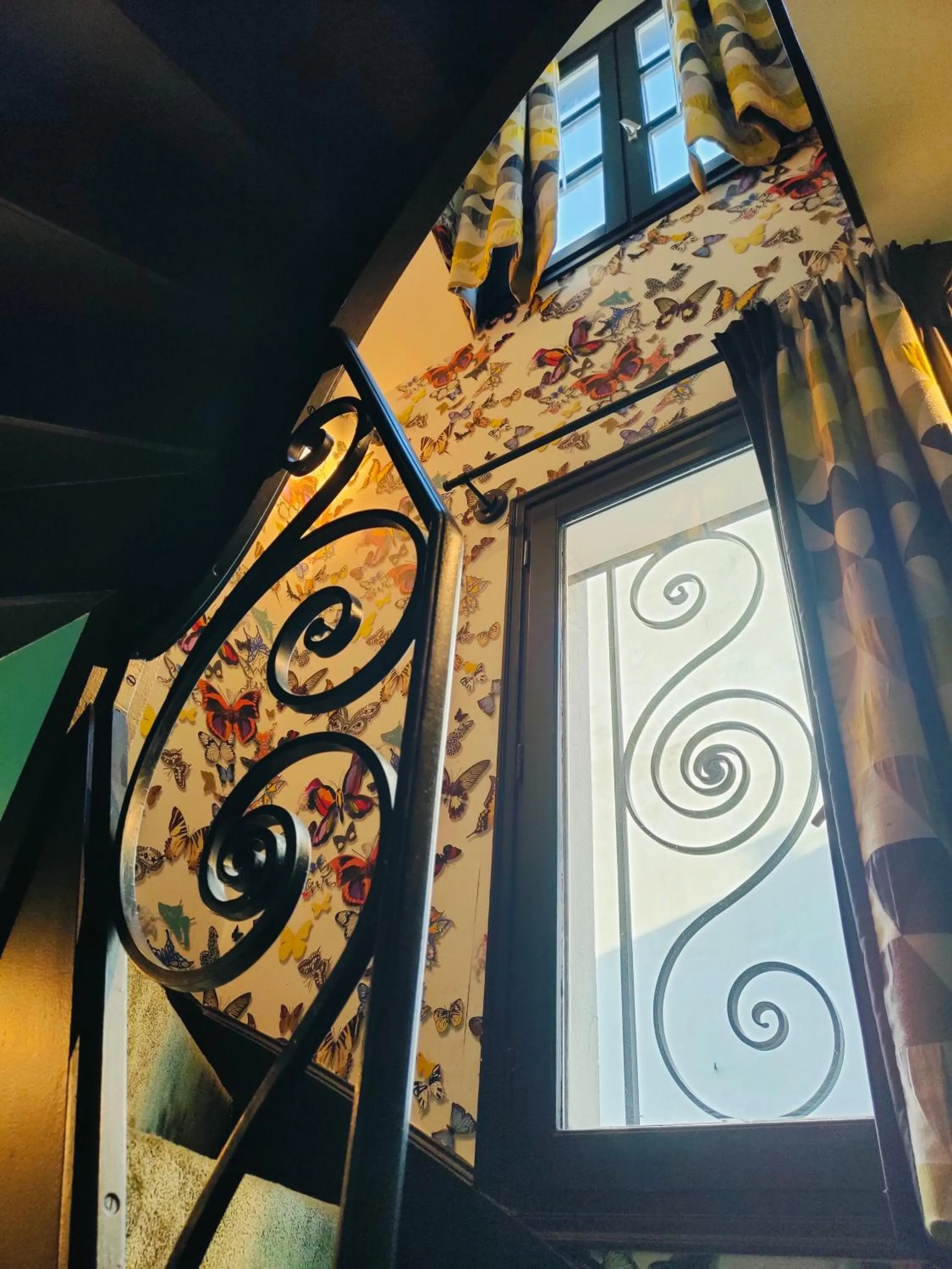 Decorative detail in Hôtel Noir