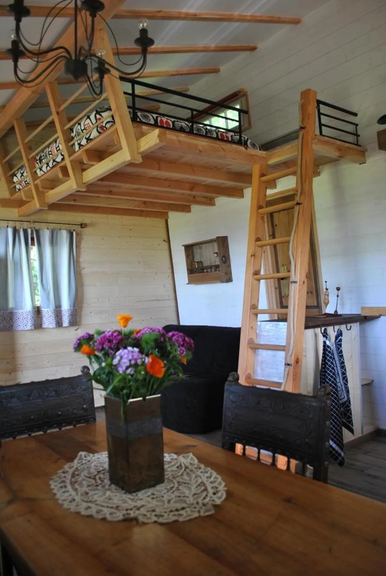Living room in L'Etournelle - Cabane Perchée