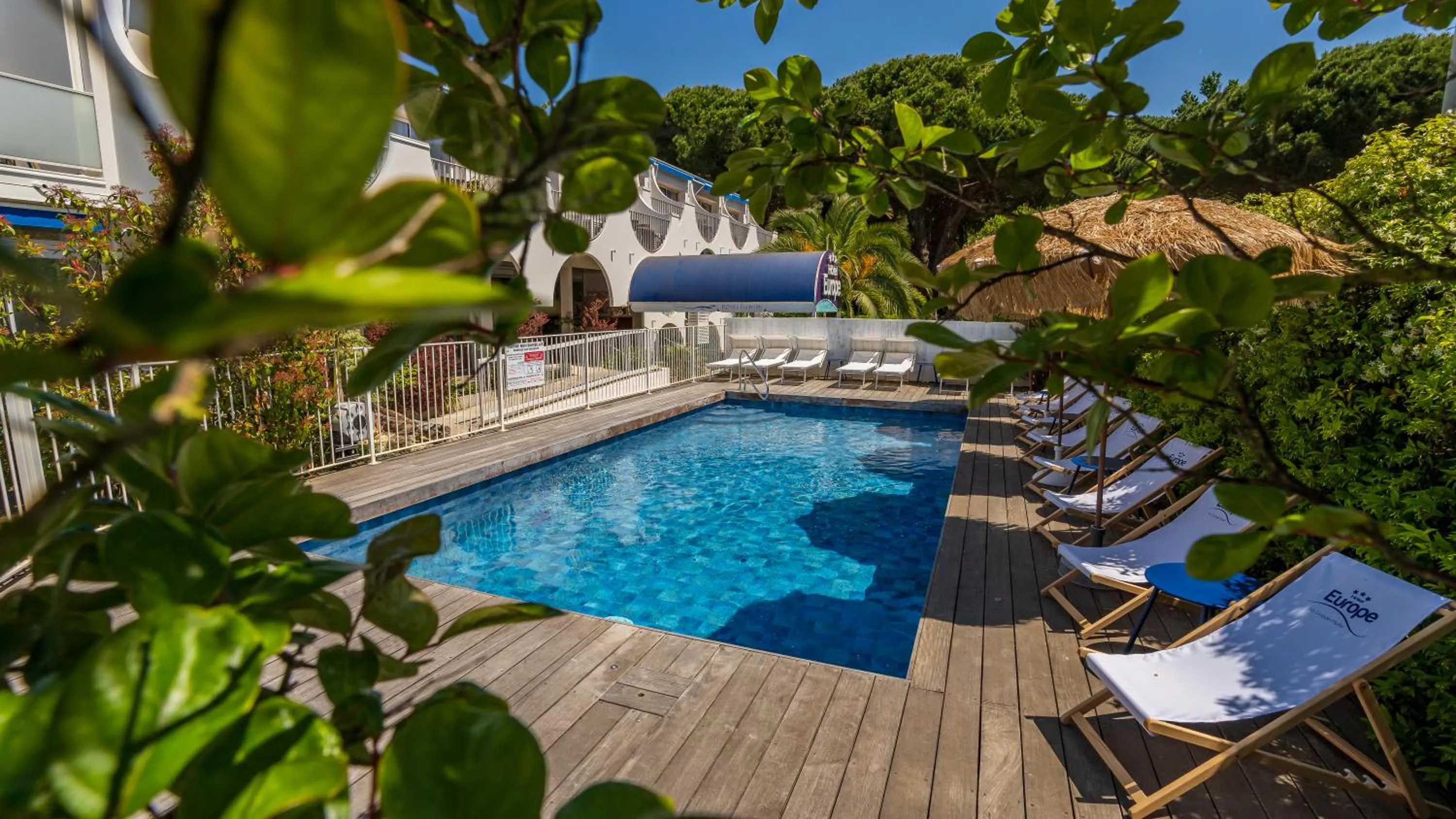 Swimming pool in Hotel Europe