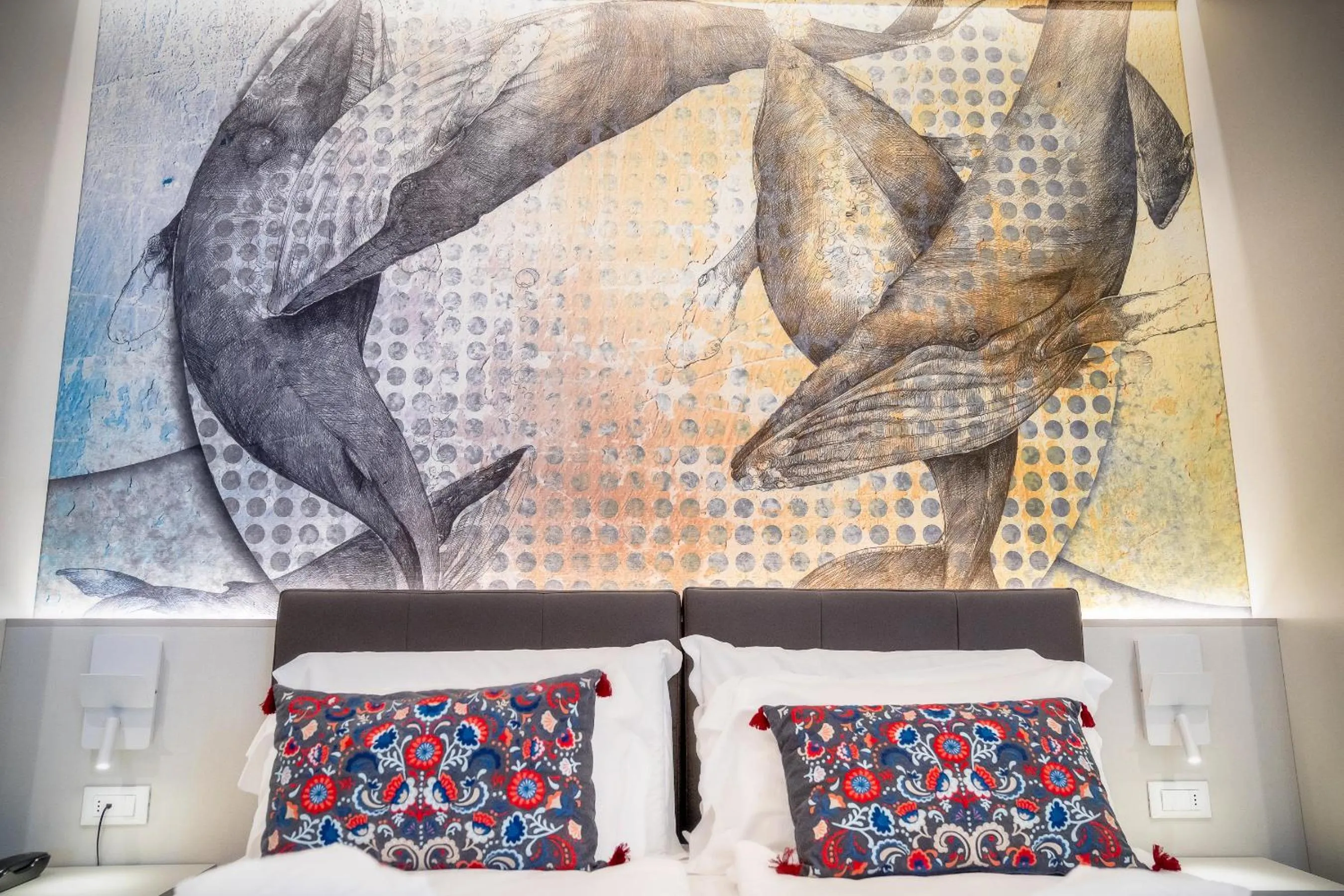 Decorative detail in Hotel Le Lampare