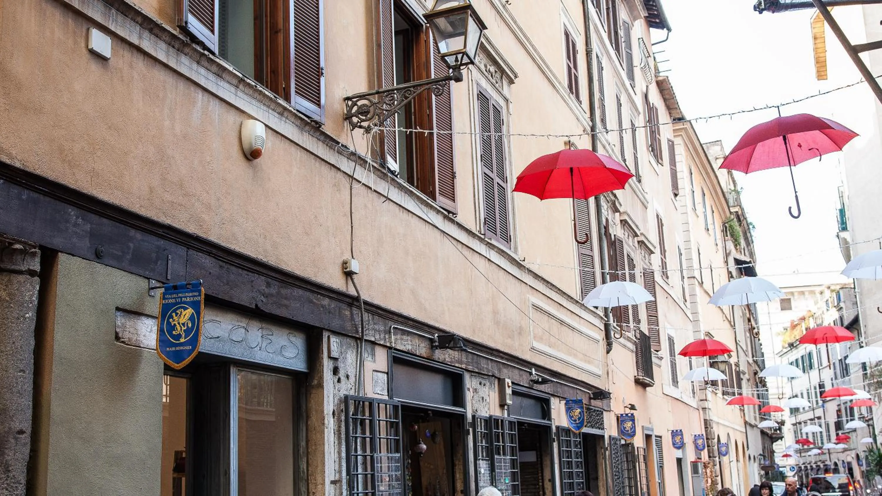 Property building in Rental in Rome Mial house