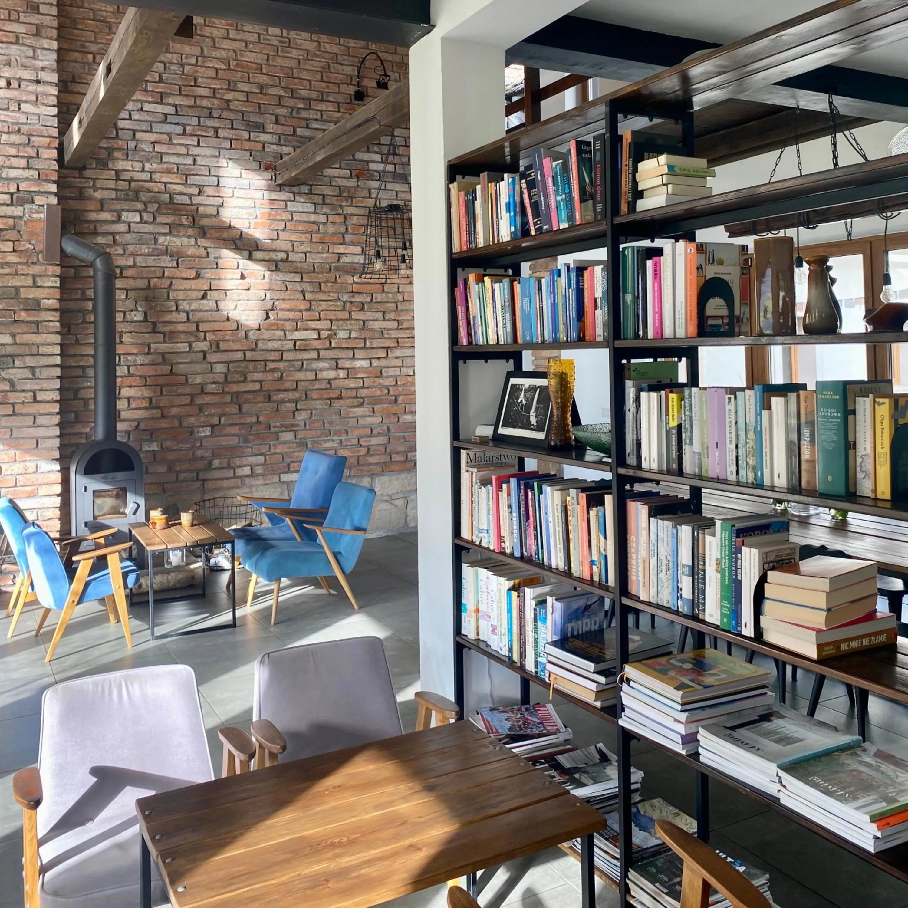 Library in Centrum Łąkowa 1