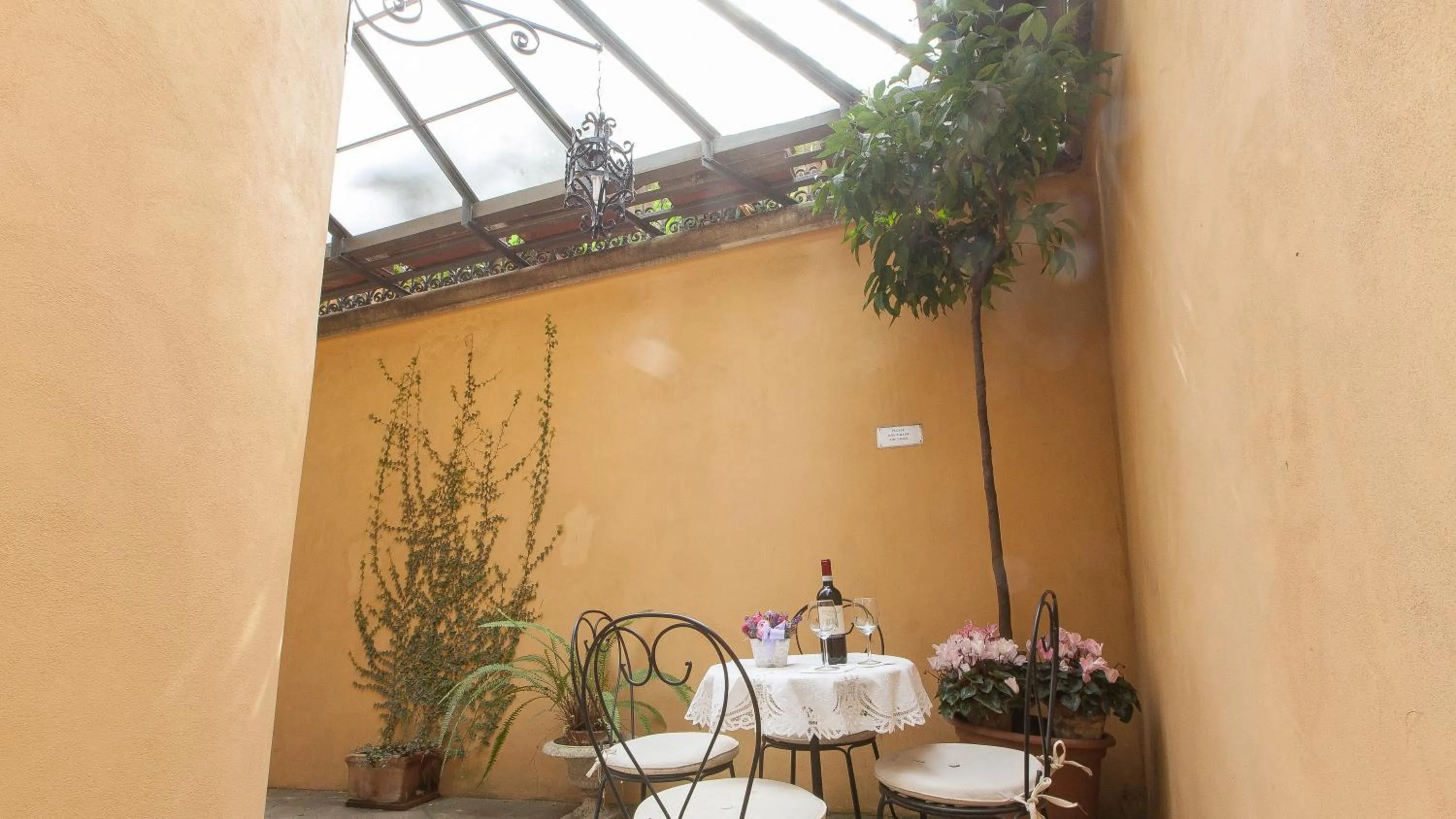 Rental in Rome Ghetto Garden