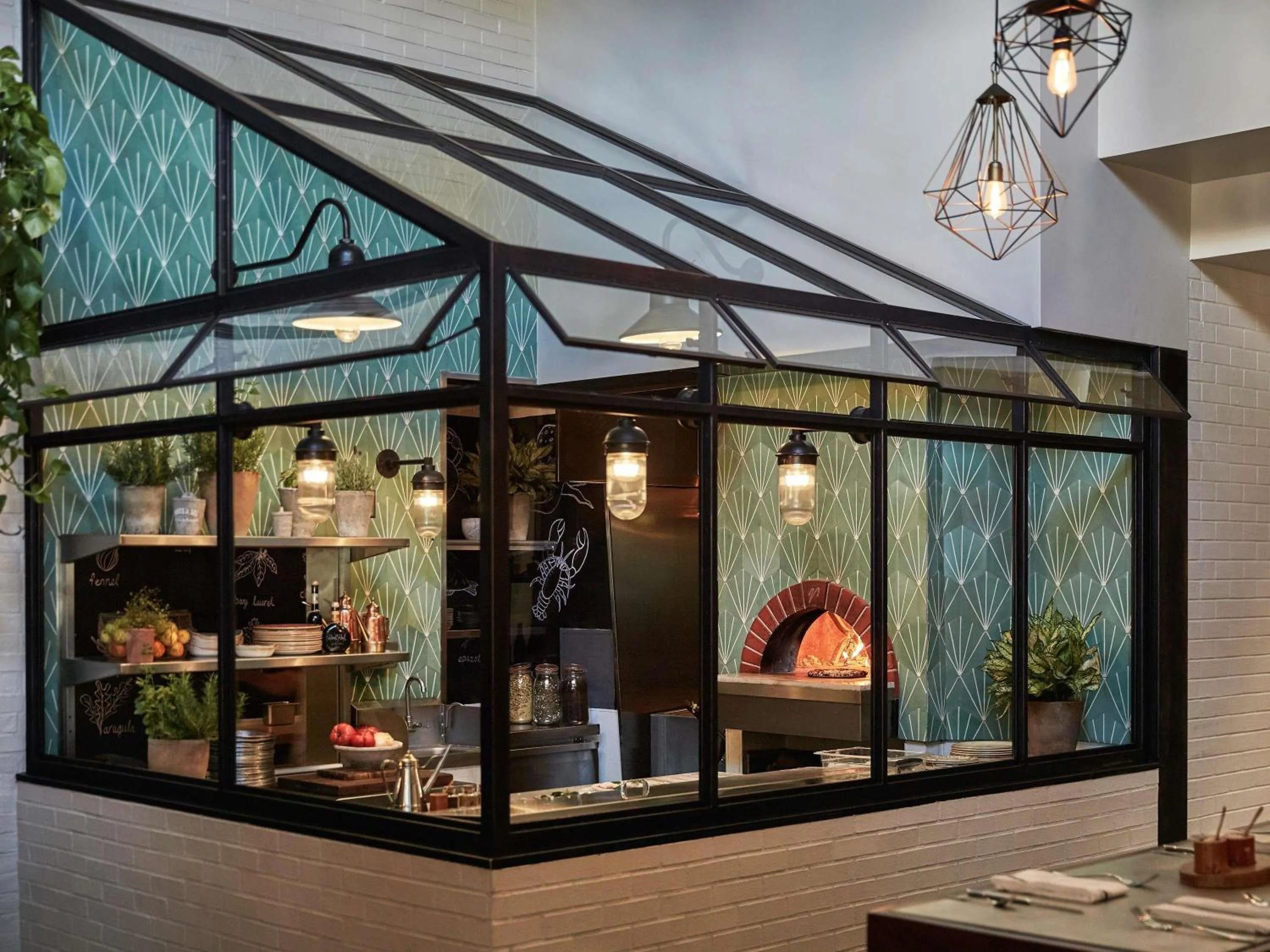 Restaurant/places to eat in Fairmont Miramar Hotel & Bungalows