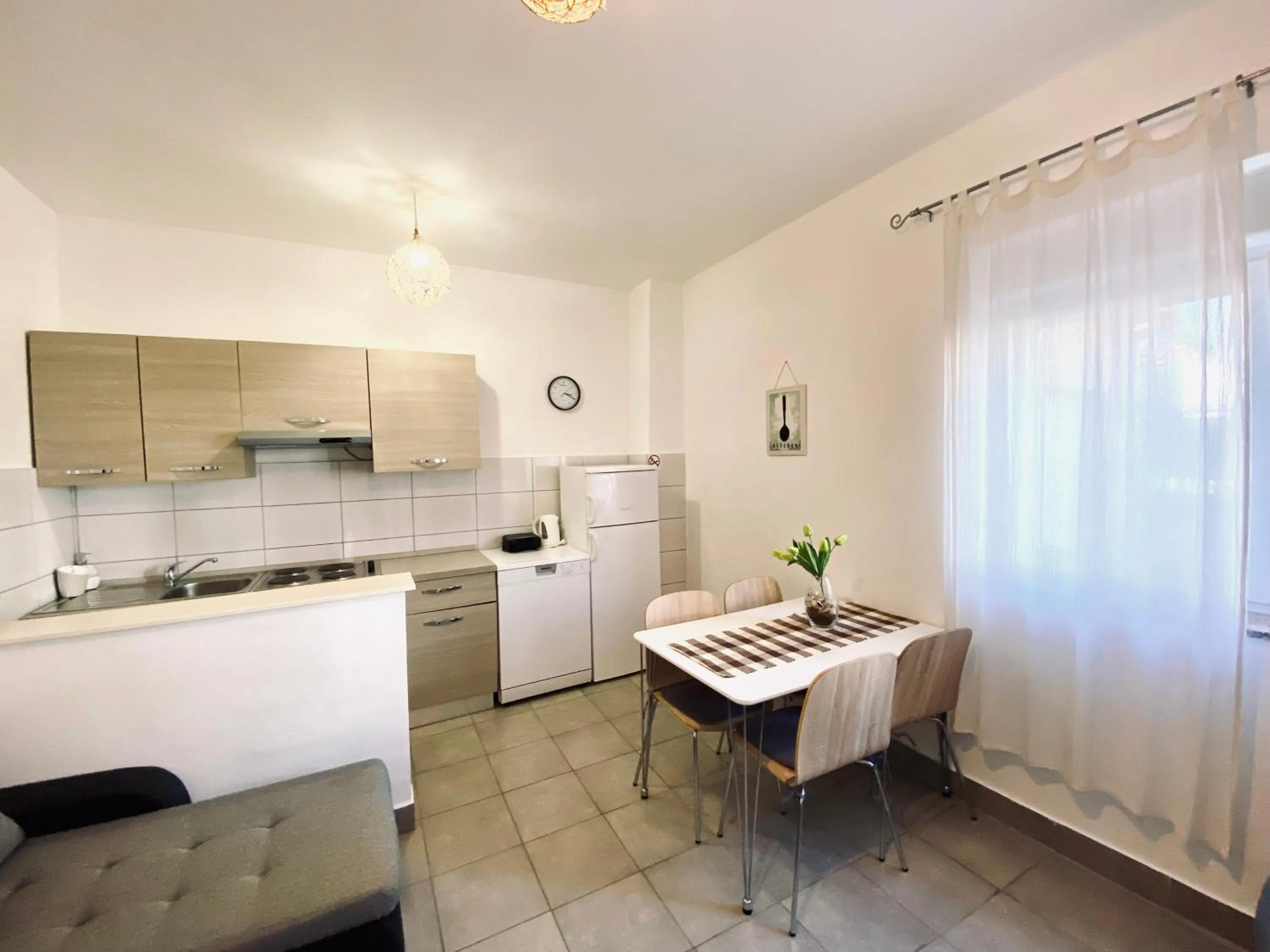 Kitchen or kitchenette in Luna Maris Apartments