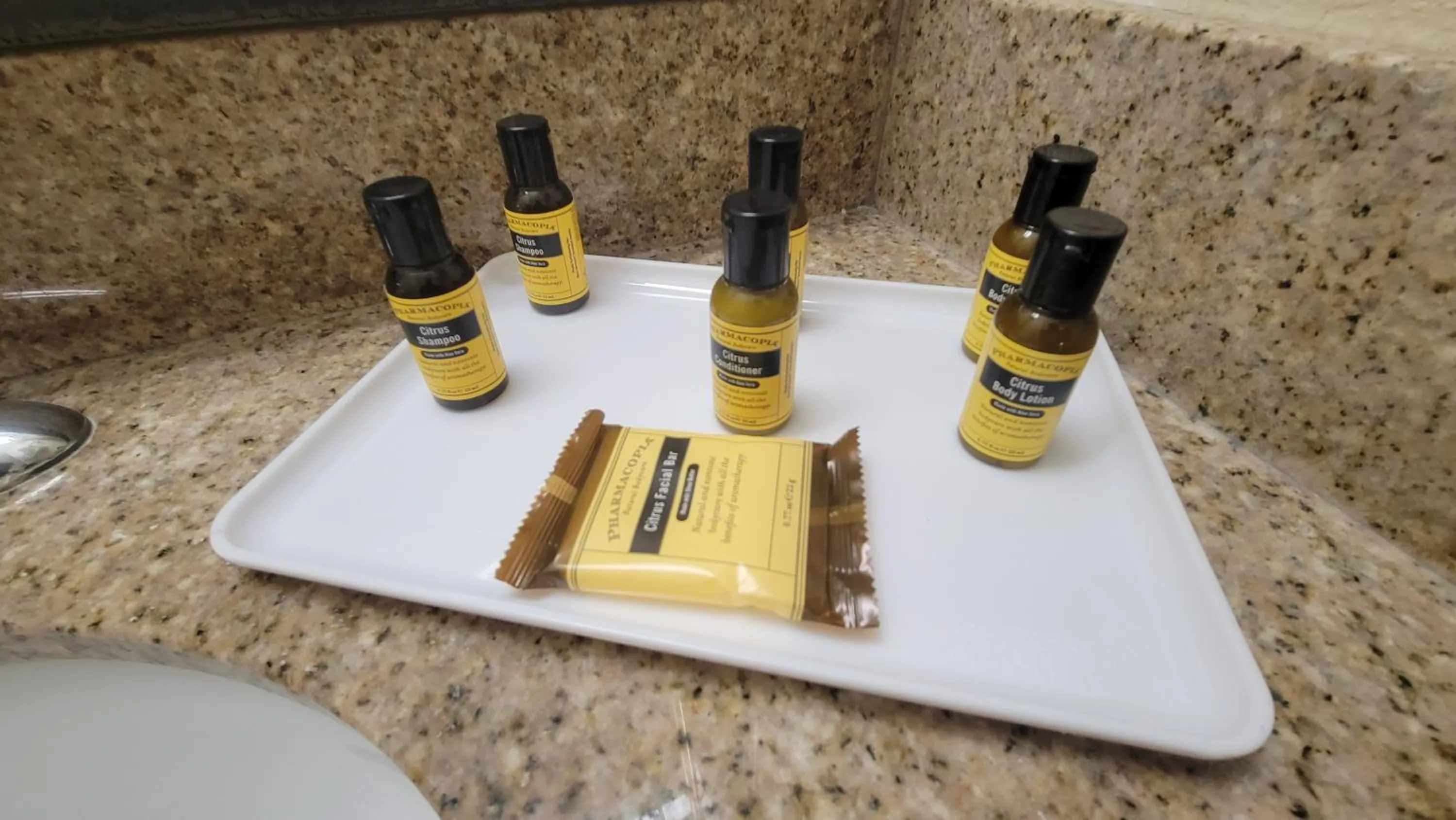 Bathroom in SureStay Hotel by Best Western Chula Vista San Diego Bay