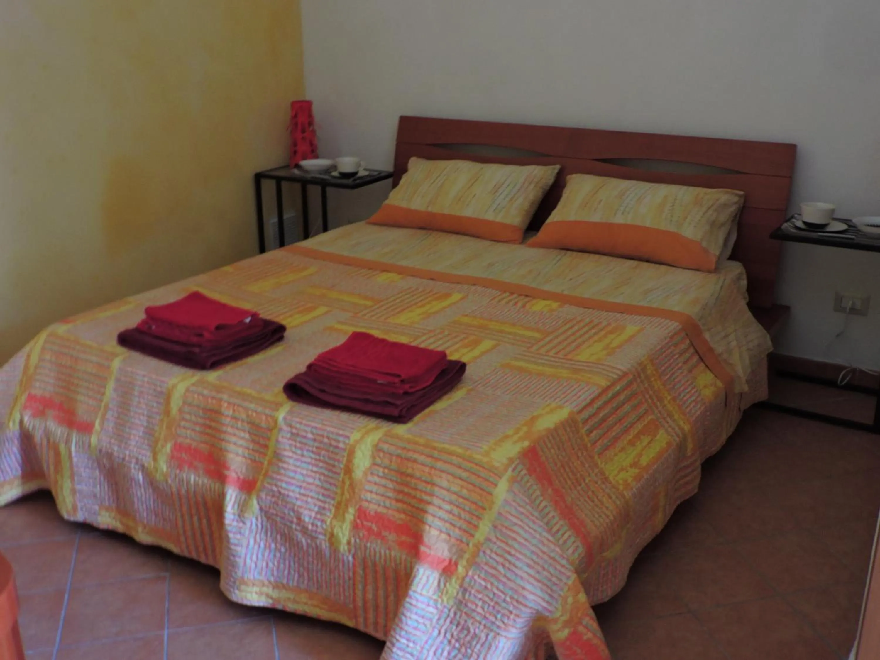 Photo of the whole room, Bed in Etna Hiking B&B