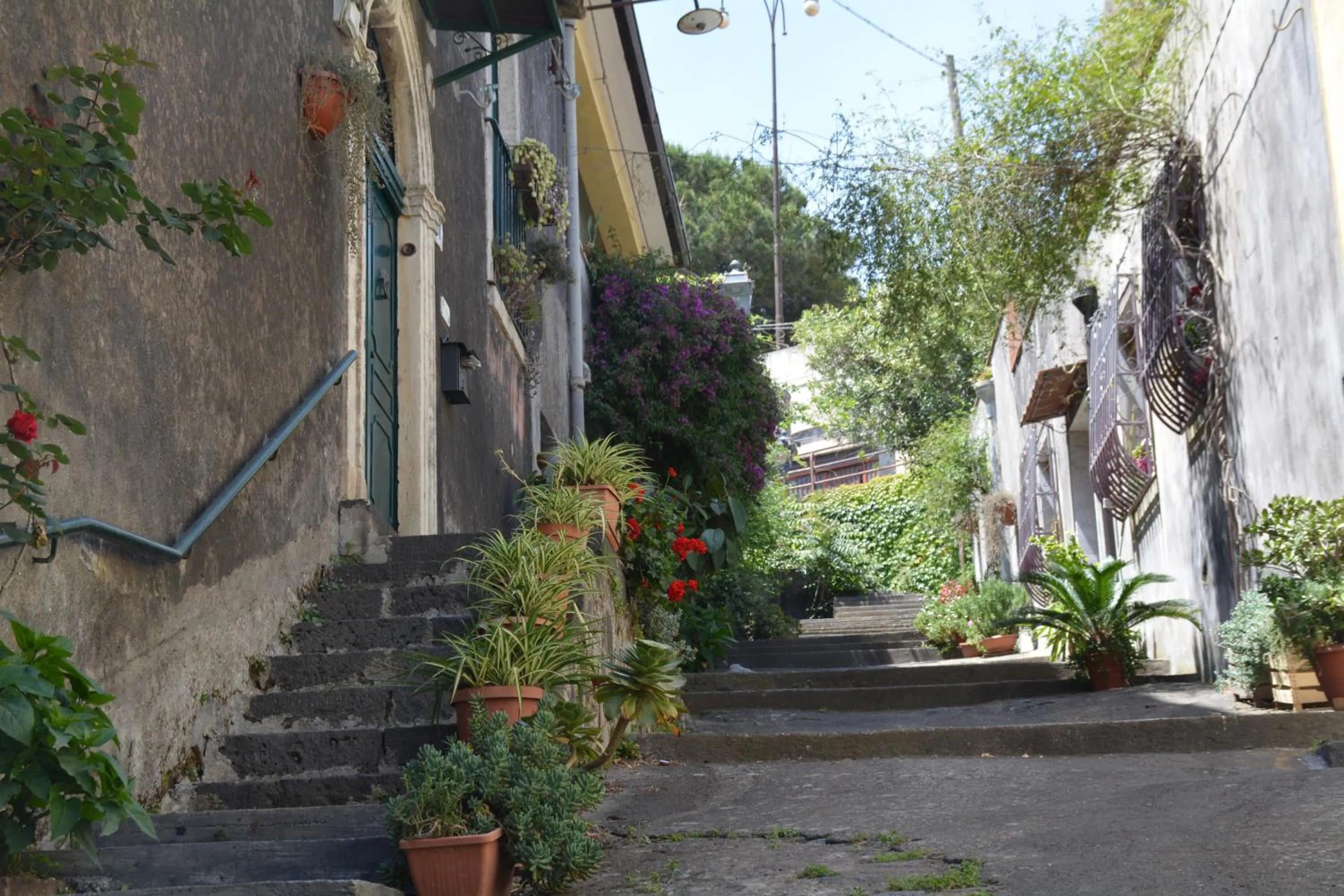 Property building in Etna Hiking B&B