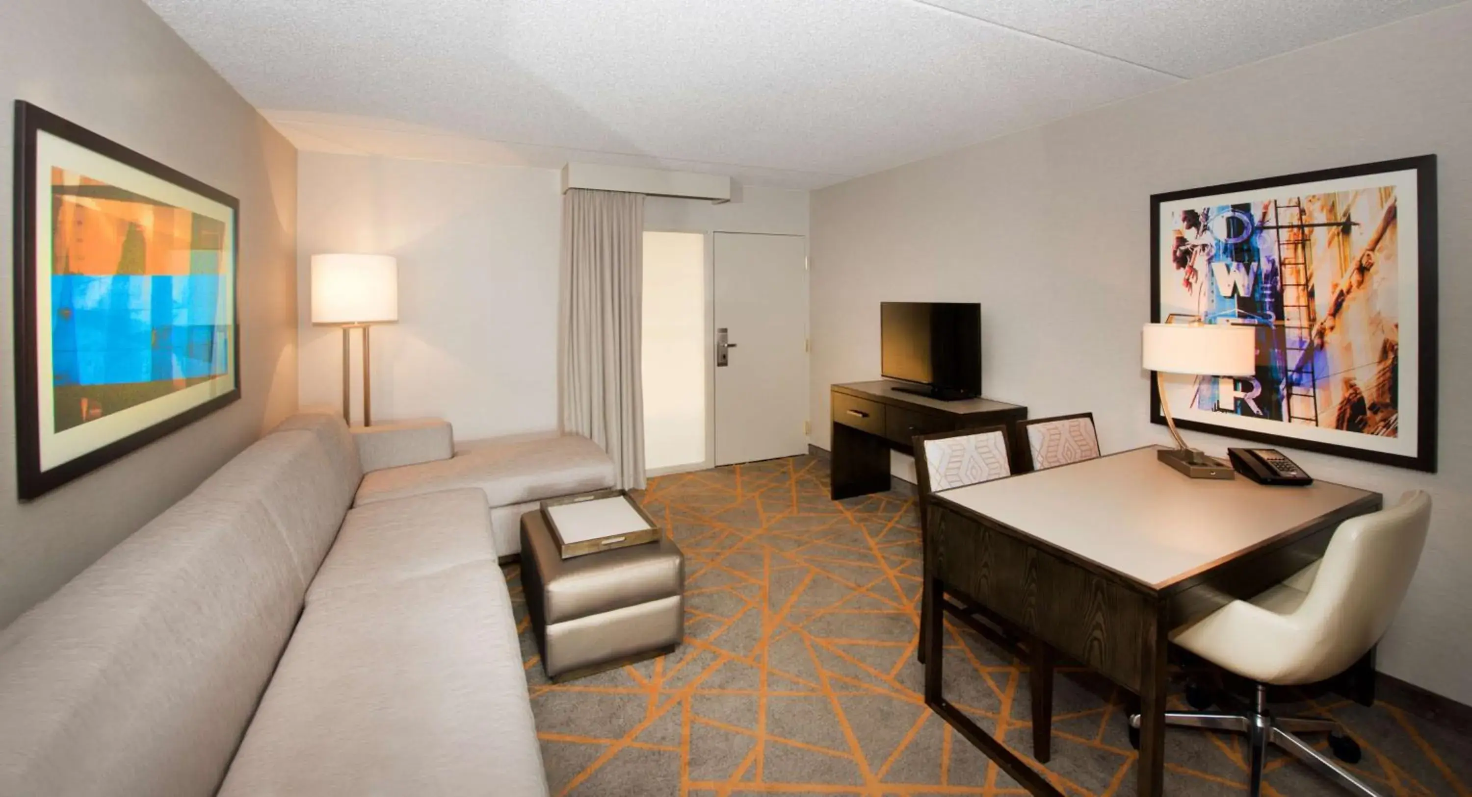 Suite with Two Double Beds - Non-Smoking in Embassy Suites by Hilton Cincinnati Northeast - Blue Ash Suite with Two Double Beds - Non-Smoking in Embassy Suites by Hilton Cincinnati Northeast - Blue Ash