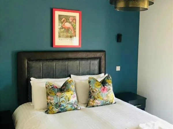 Bed in The Gilvenbank Hotel