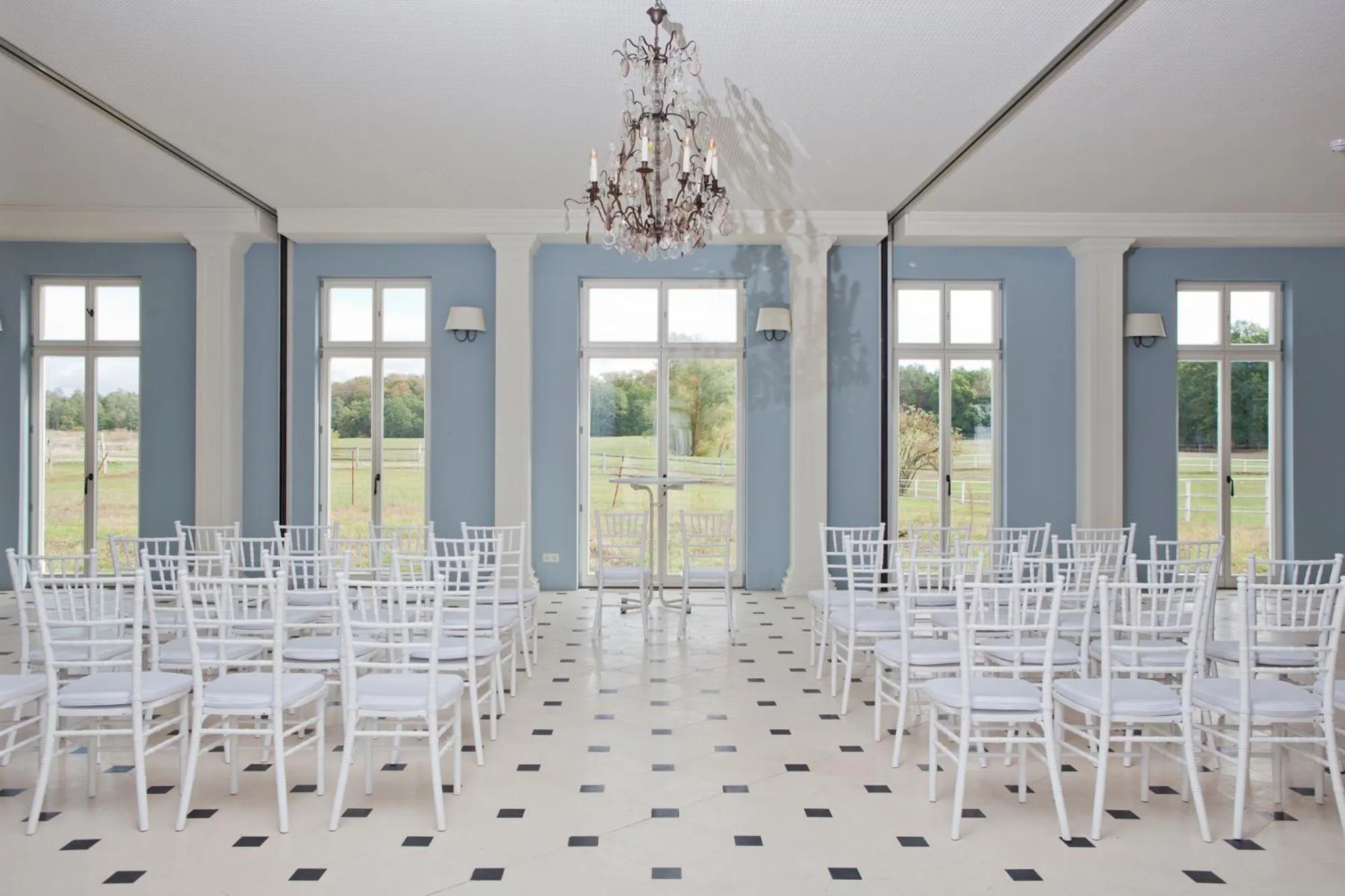 Food and drinks in Gut Sarnow - Hotel und Restaurant