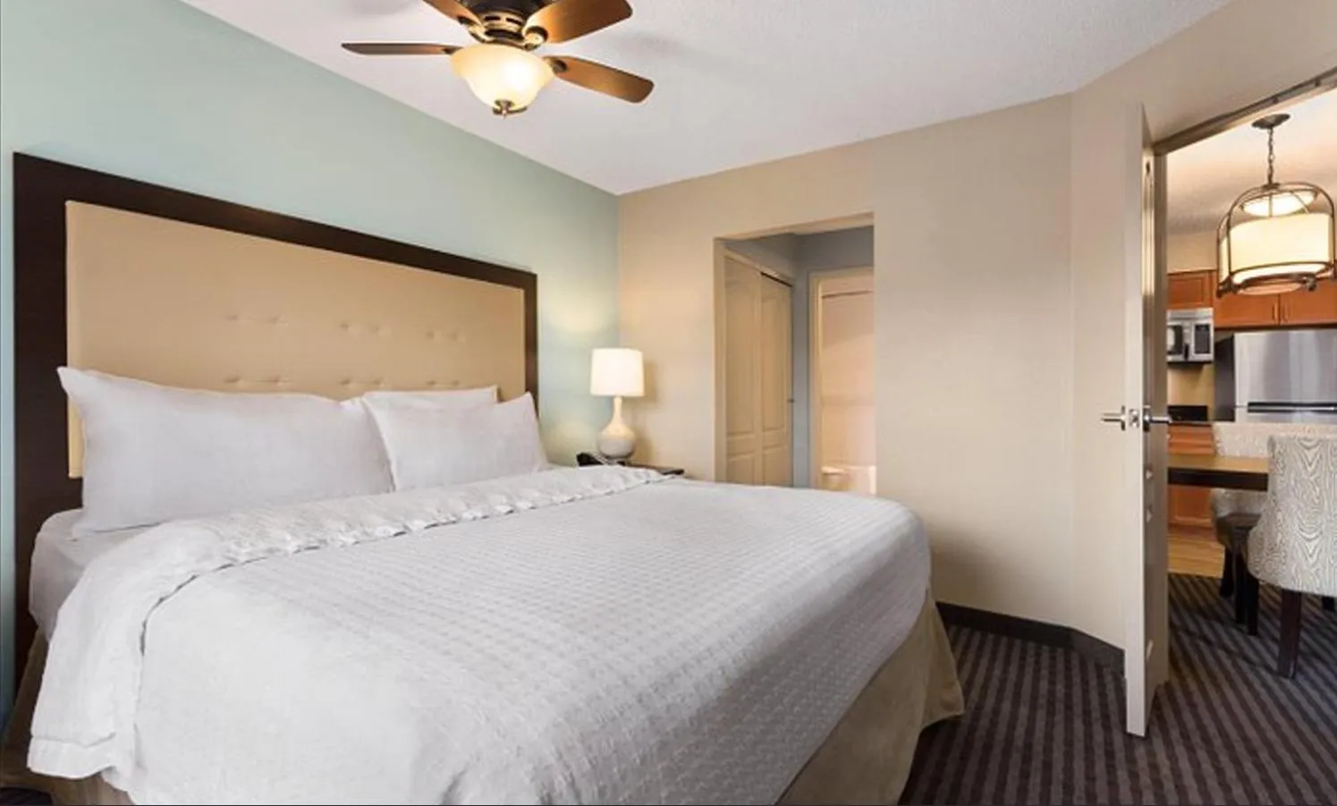 Bedroom, Bed in Homewood Suites by Hilton Columbus-Hilliard