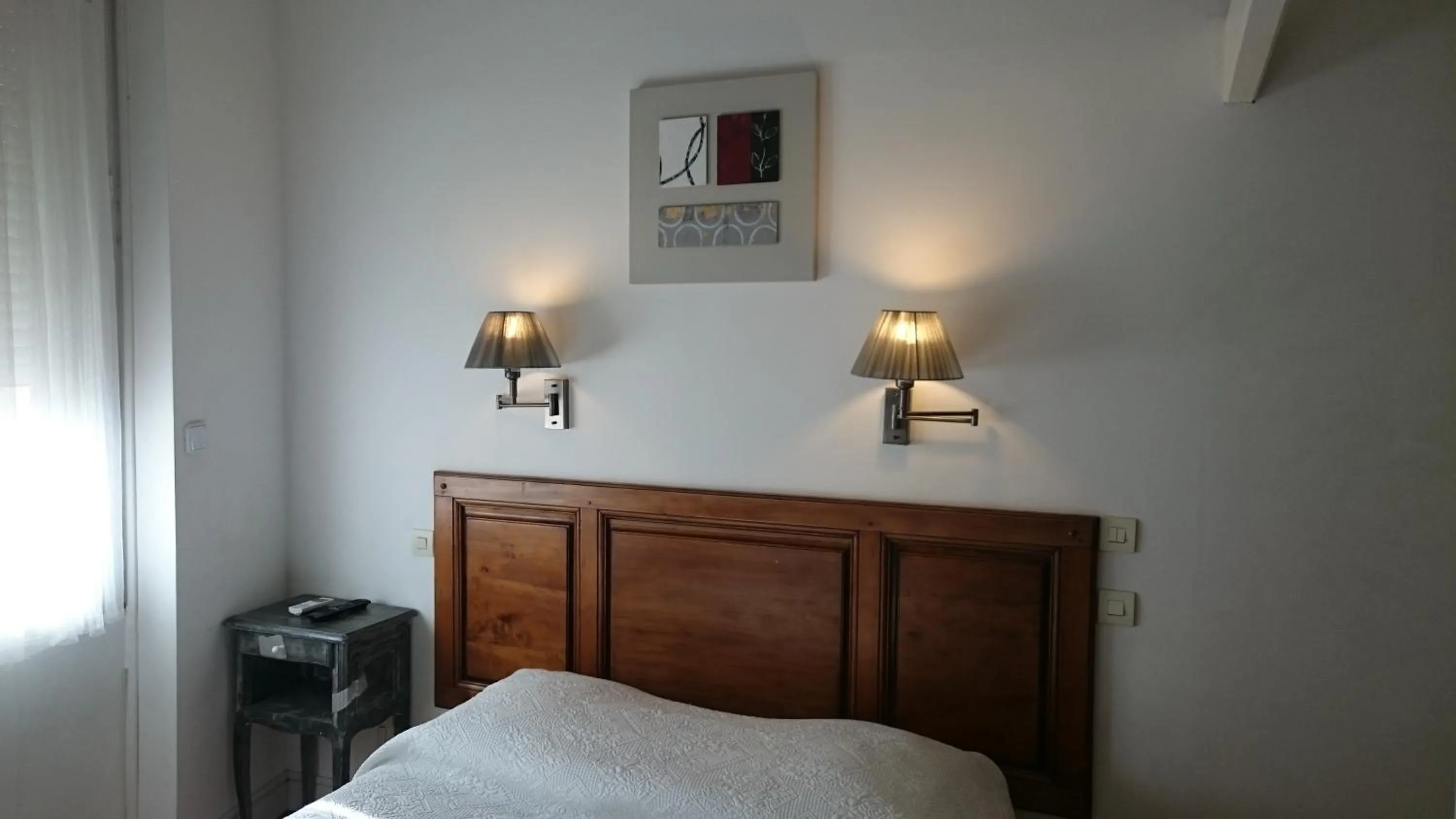 Photo of the whole room, Bed in Hotel Le 5