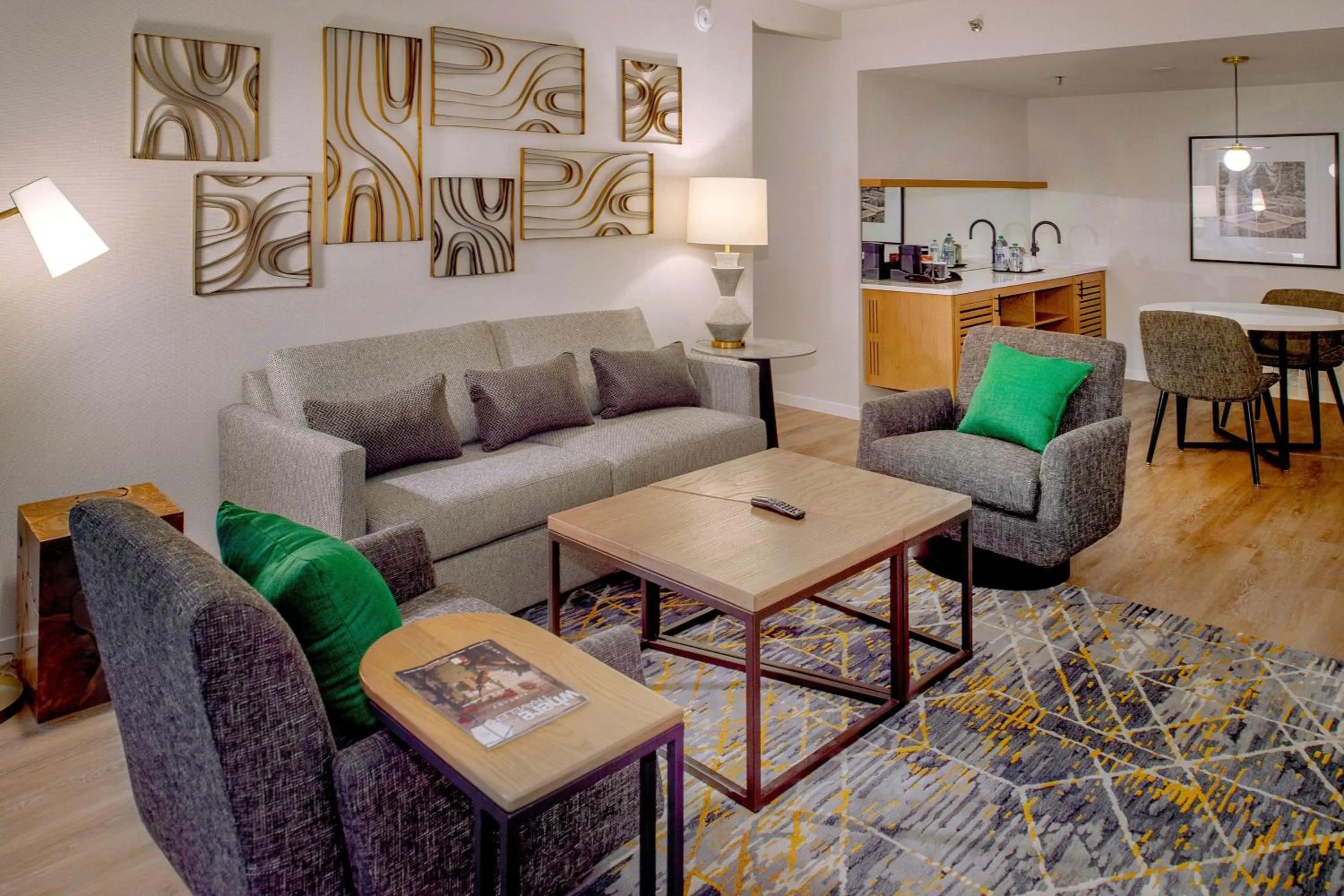 Bedroom in Sheraton Westport Plaza