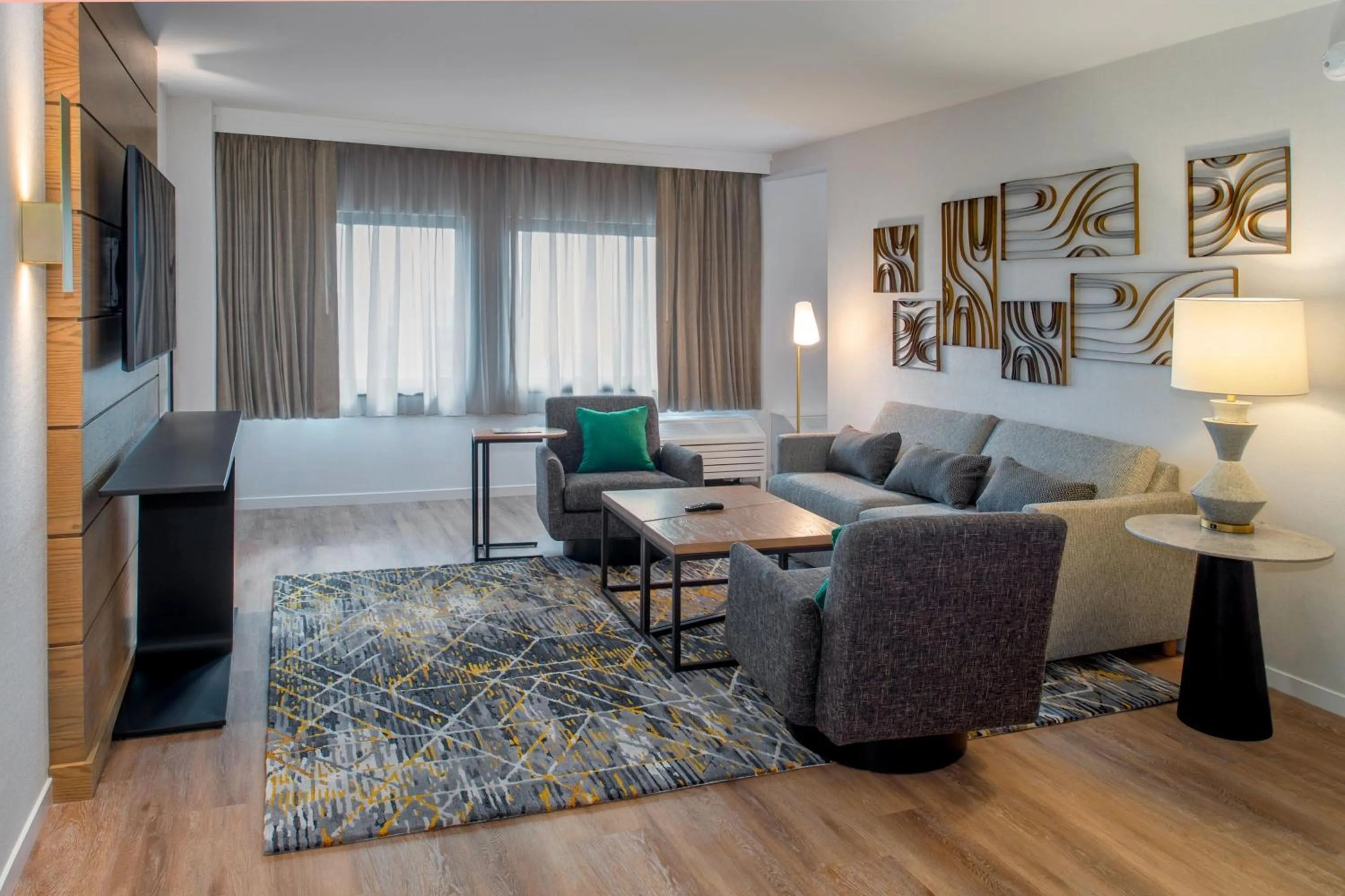 Bedroom in Sheraton Westport Plaza