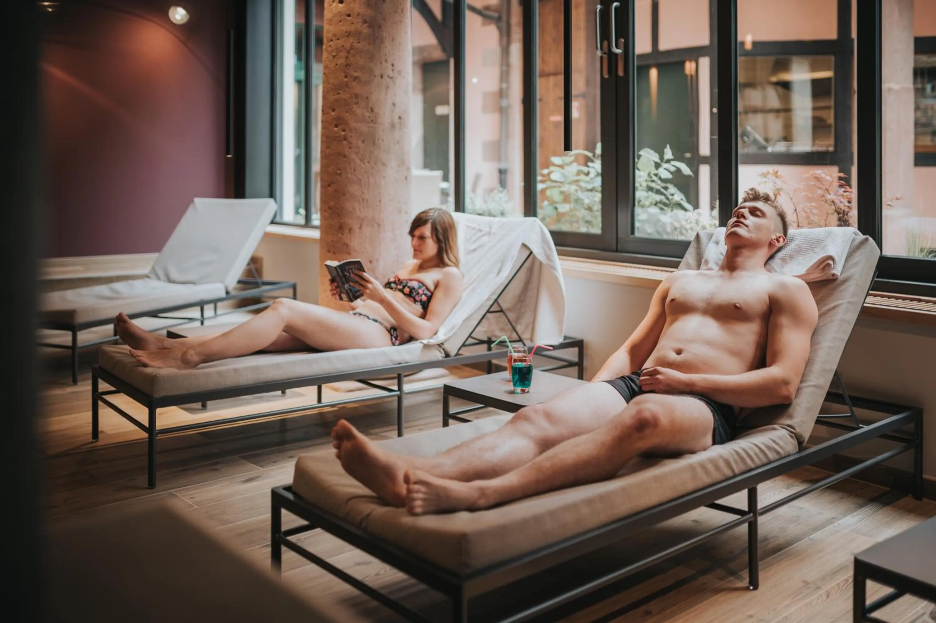 Sauna in Logis Hôtel de la Tour