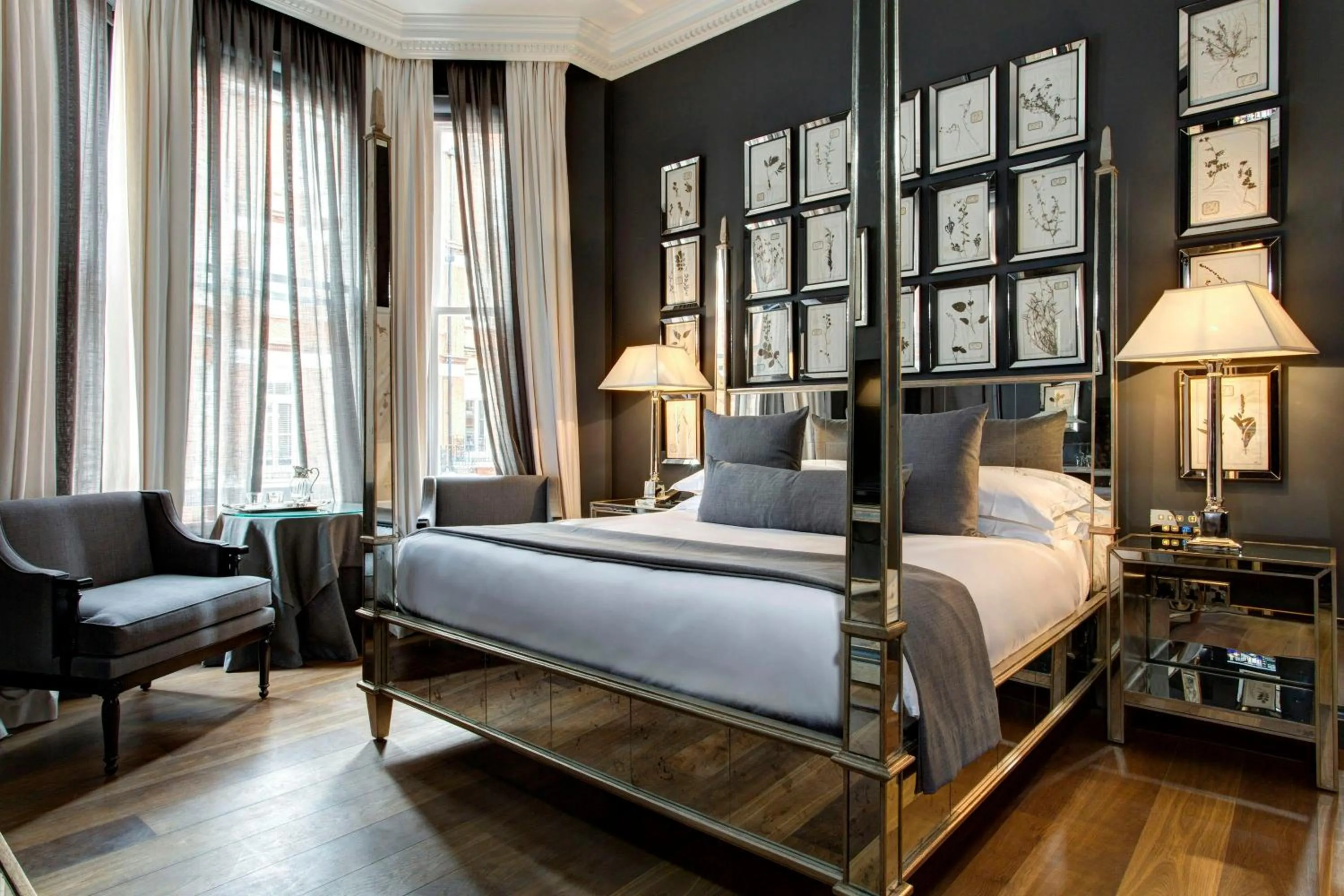Photo of the whole room, Bed in The Franklin London - Starhotels Collezione