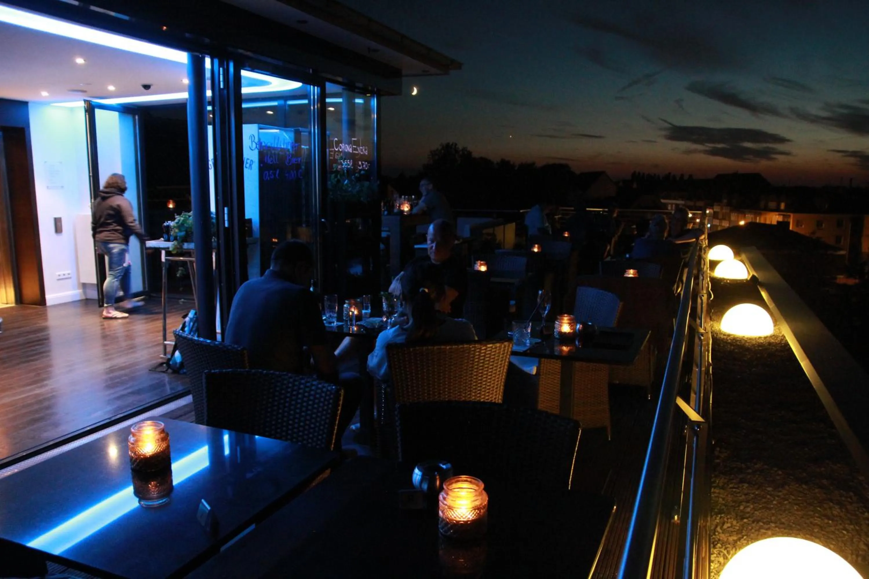 Restaurant/places to eat in König`s Hotel am Schlosspark