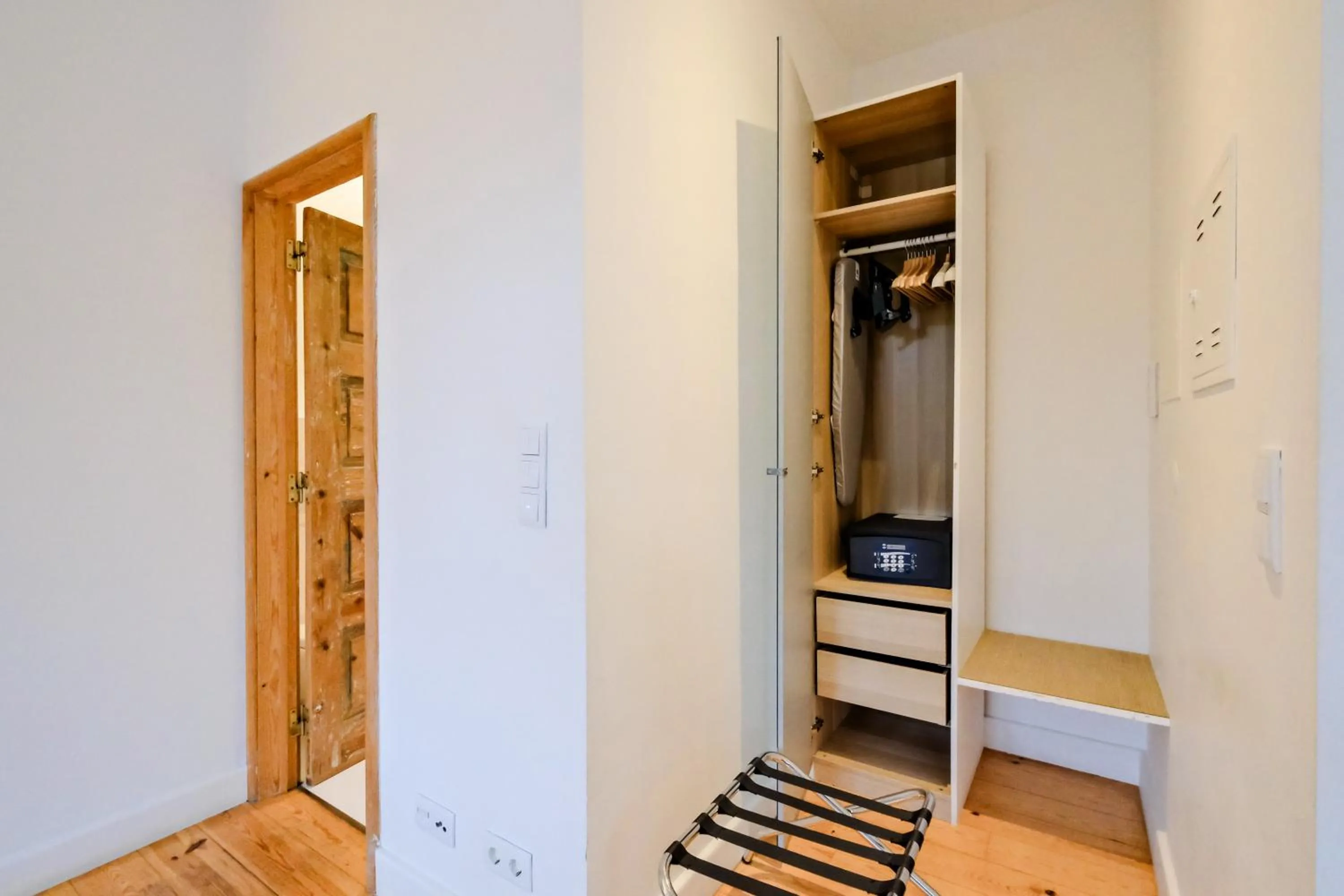 furniture in Chiado Arty Flats