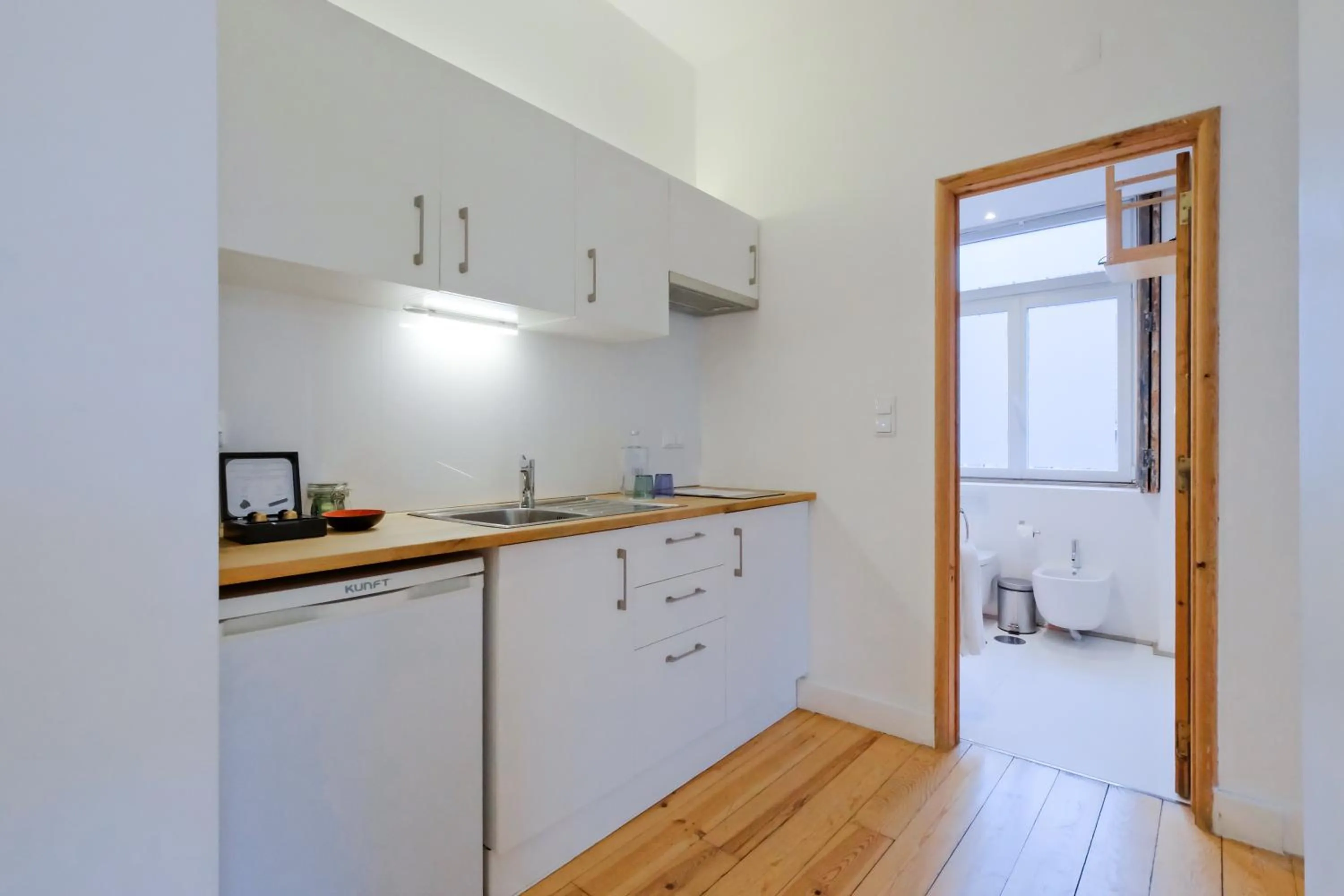 kitchen in Chiado Arty Flats