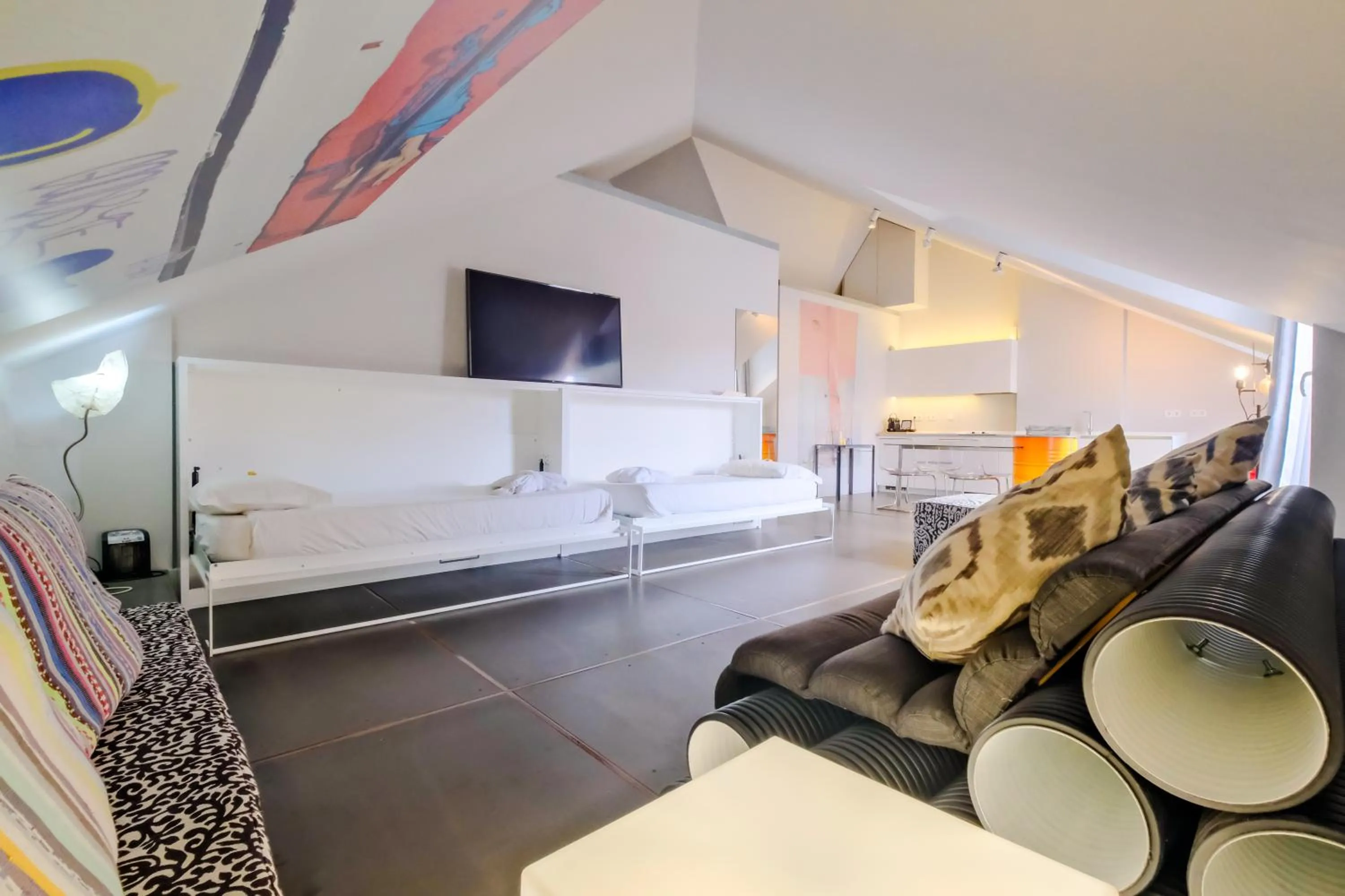 Bed in Chiado Arty Flats