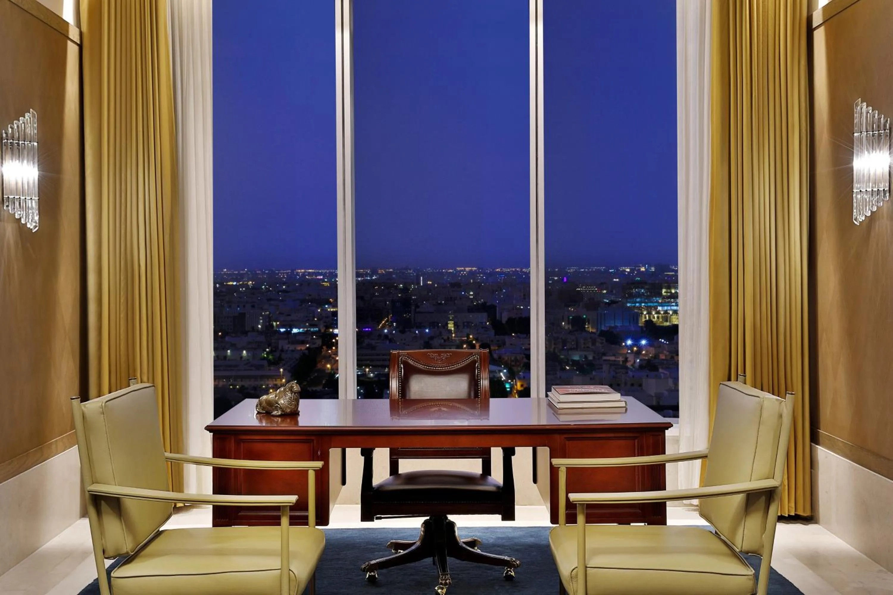 Bedroom in Assila, a Luxury Collection Hotel, Apartment Jeddah