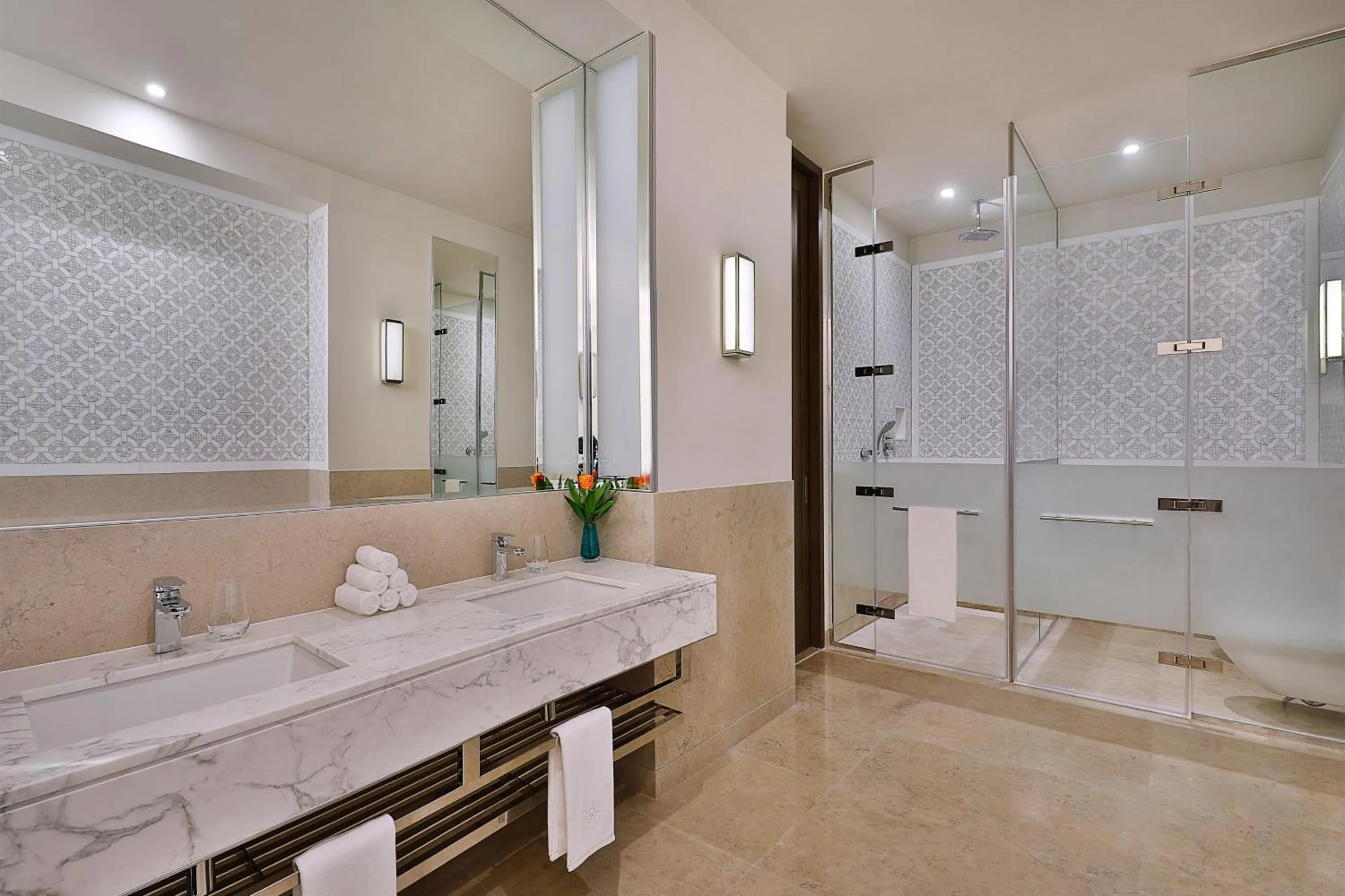 Bathroom in Assila, a Luxury Collection Hotel, Apartment Jeddah