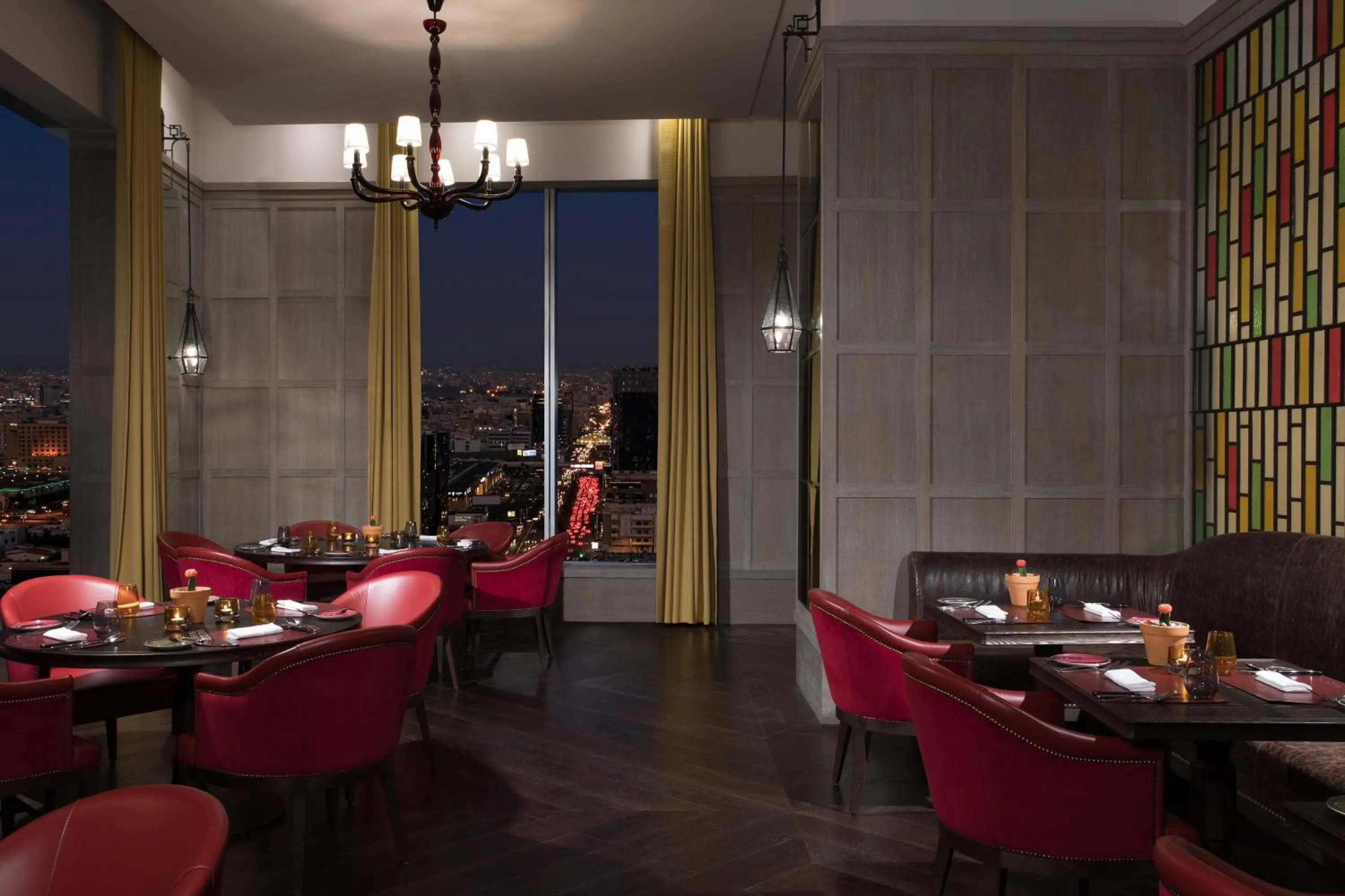 Restaurant/places to eat in Assila, a Luxury Collection Hotel, Apartment Jeddah