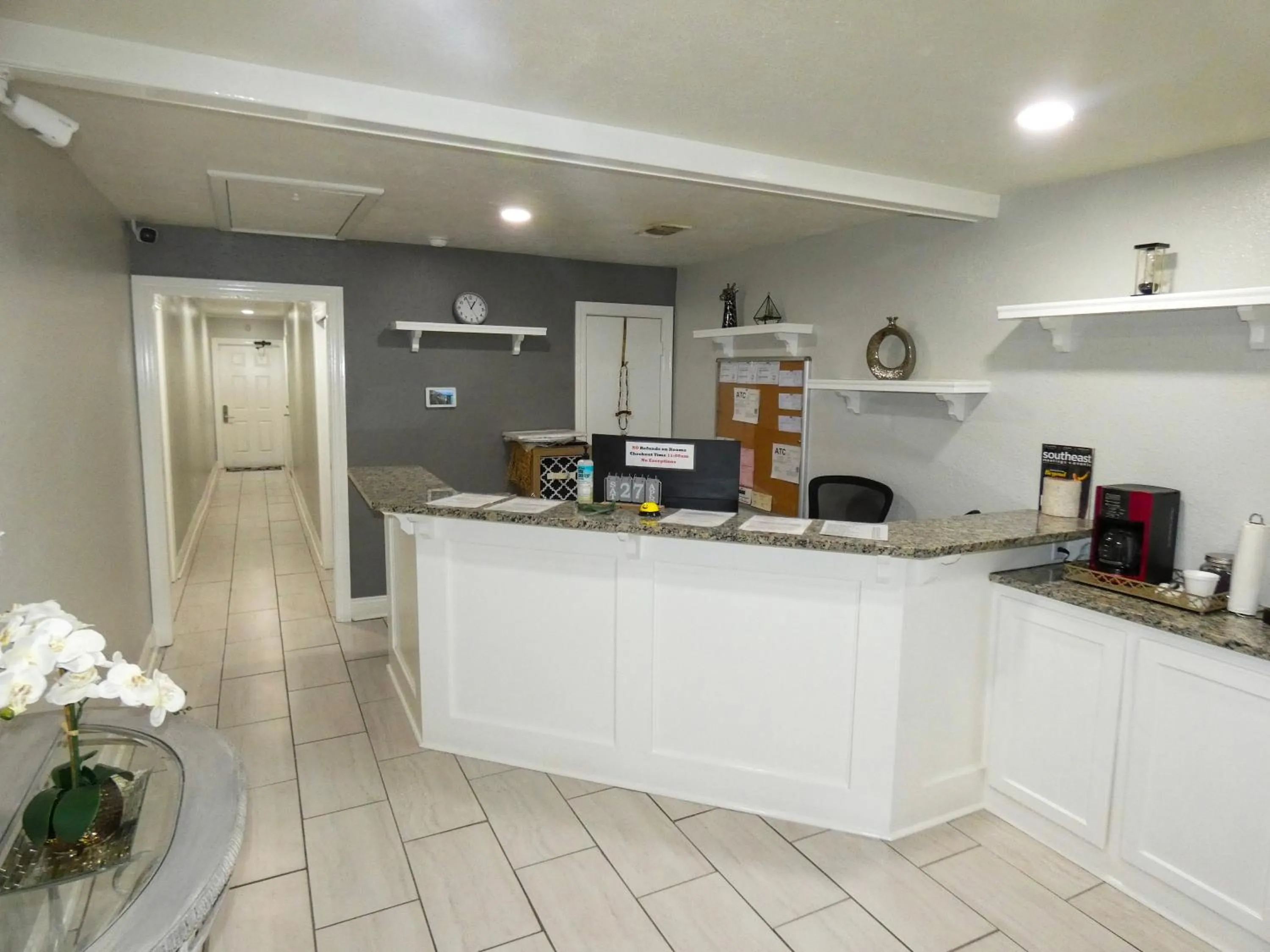 Lobby or reception in Gators Inn on the Bayou