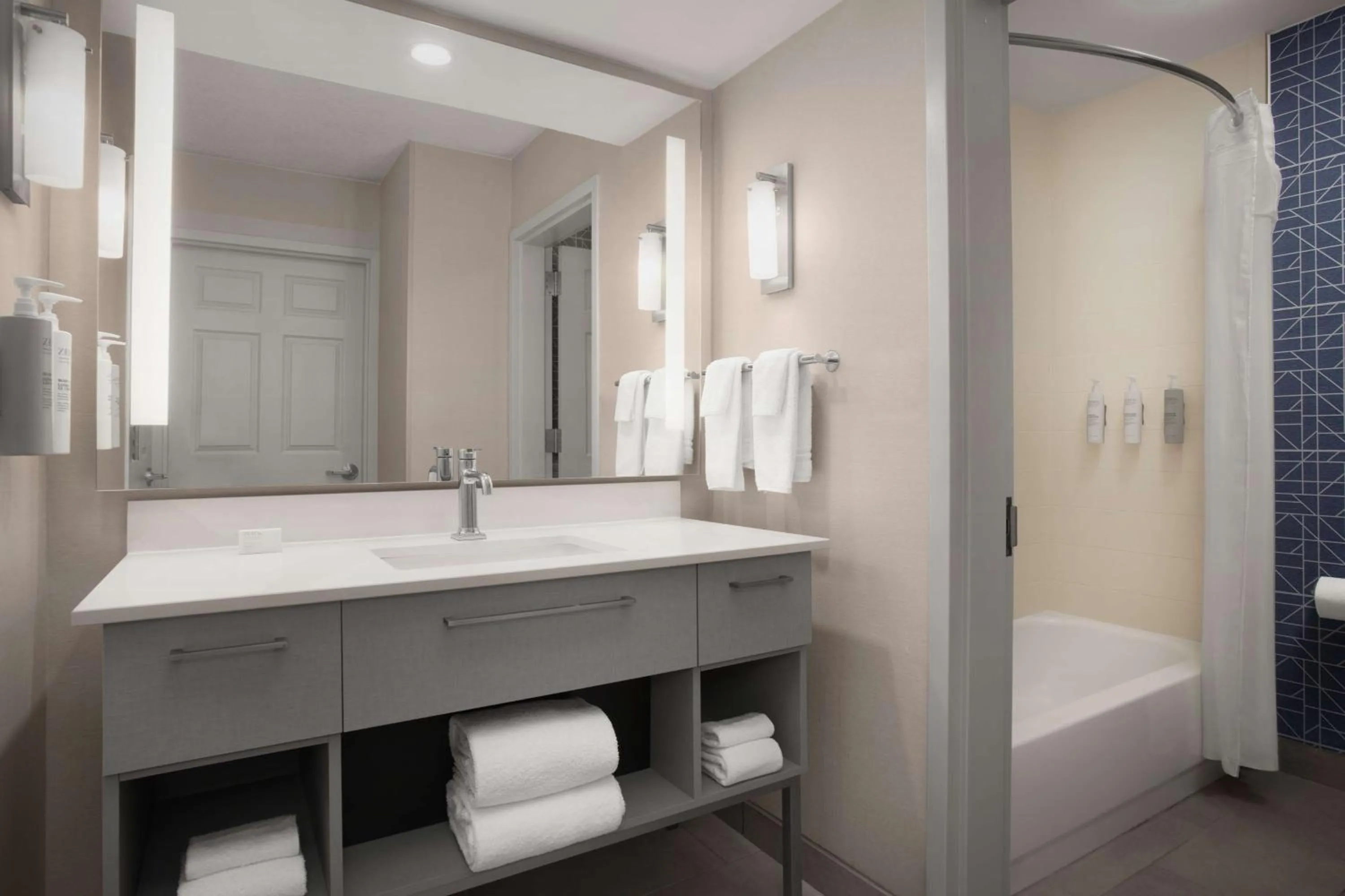 Bathroom in Homewood Suites by Hilton Alexandria