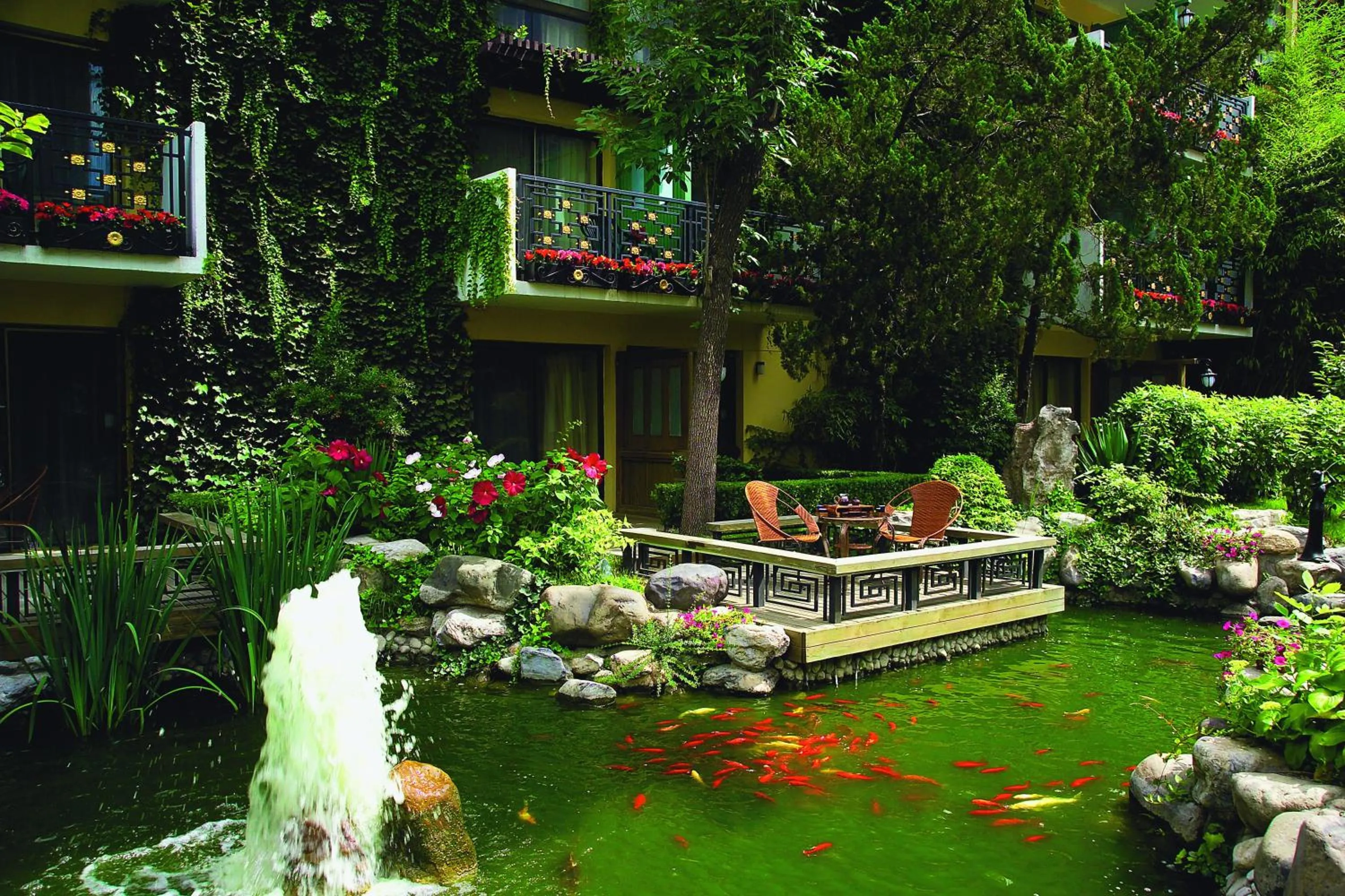 Balcony/Terrace in Jianguo Hotel