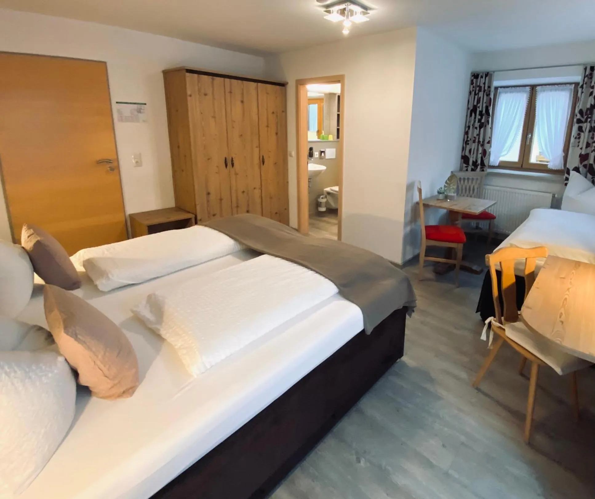 Bed in Gästehaus Achental