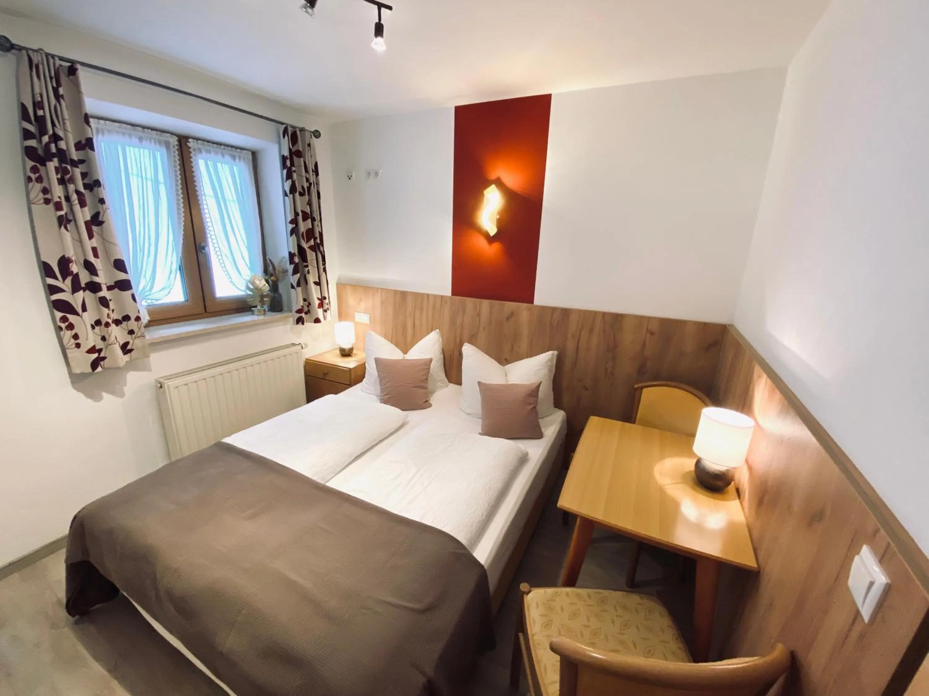 Photo of the whole room, Bed in Gästehaus Achental