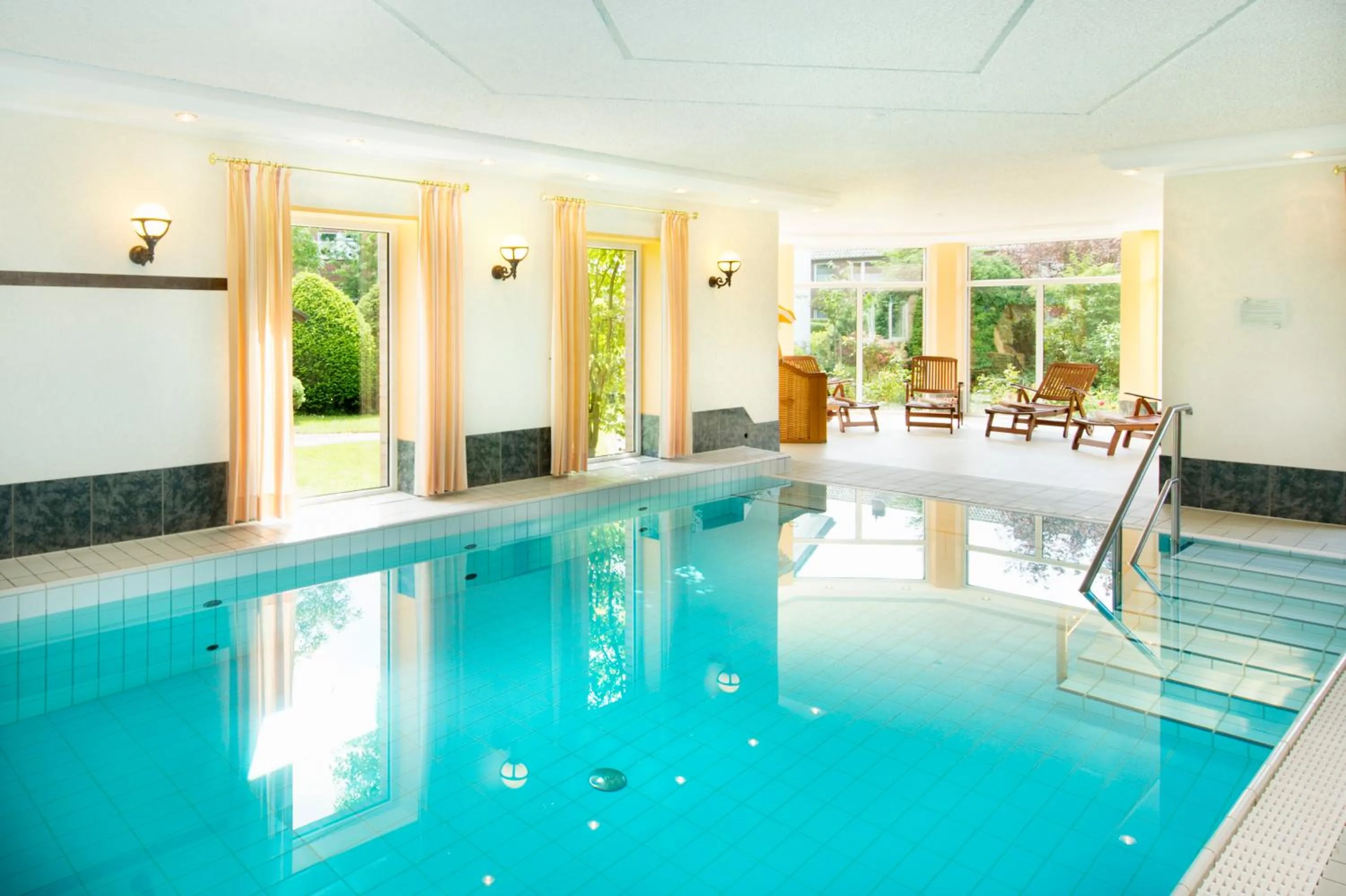 Swimming pool in Bio-Hotel Melter