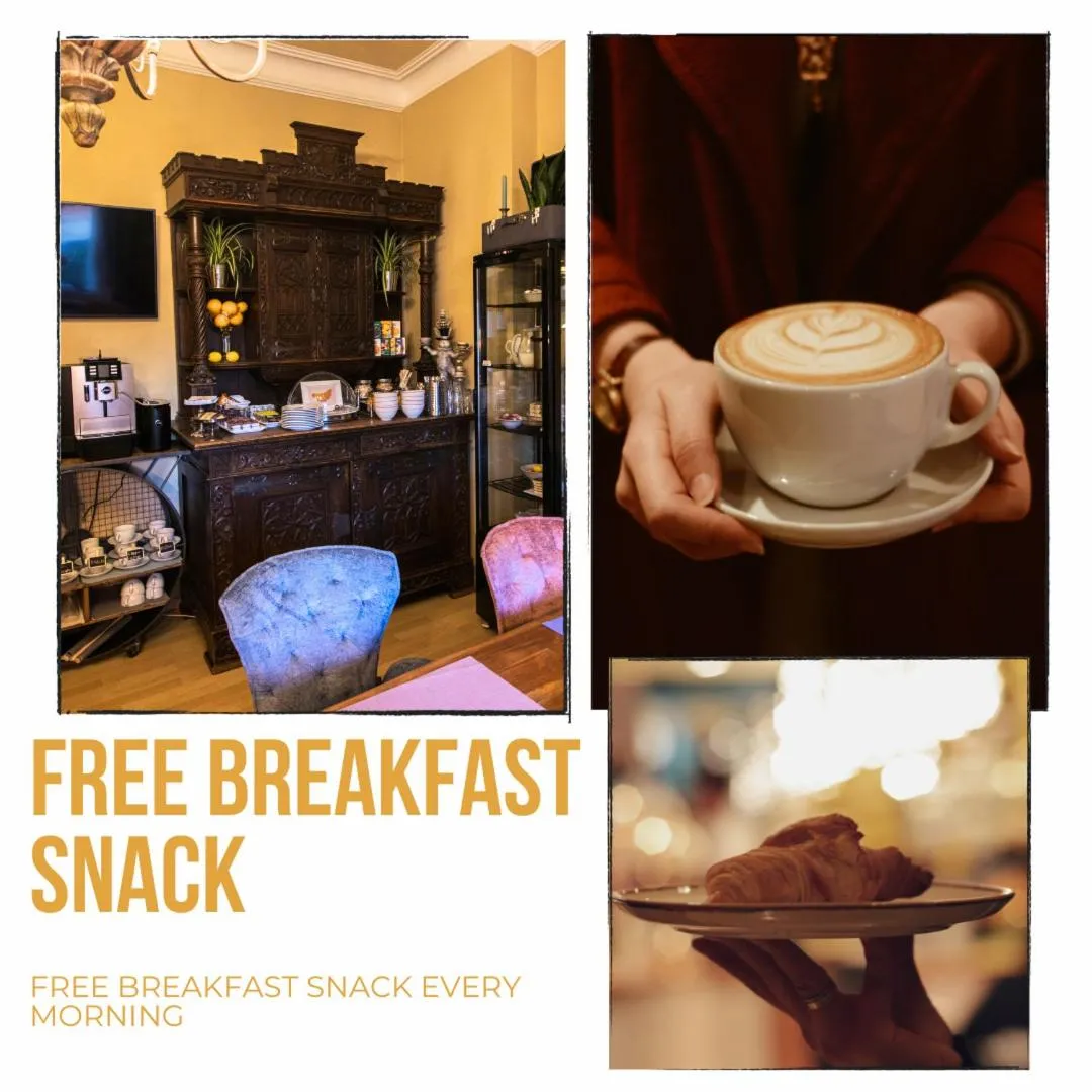 Breakfast in Hotel Villa Glas