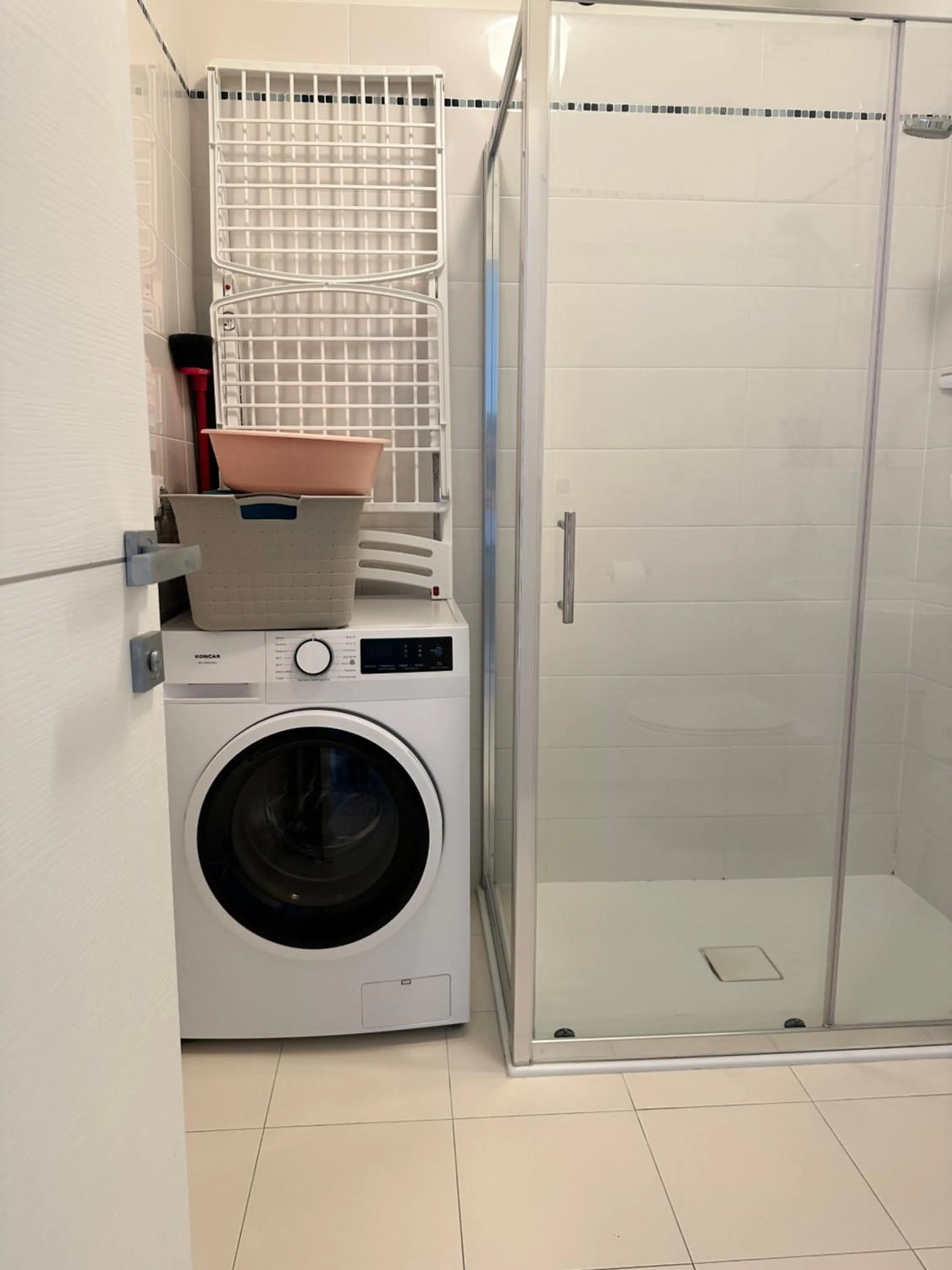 washing machine in Navigantes Superior