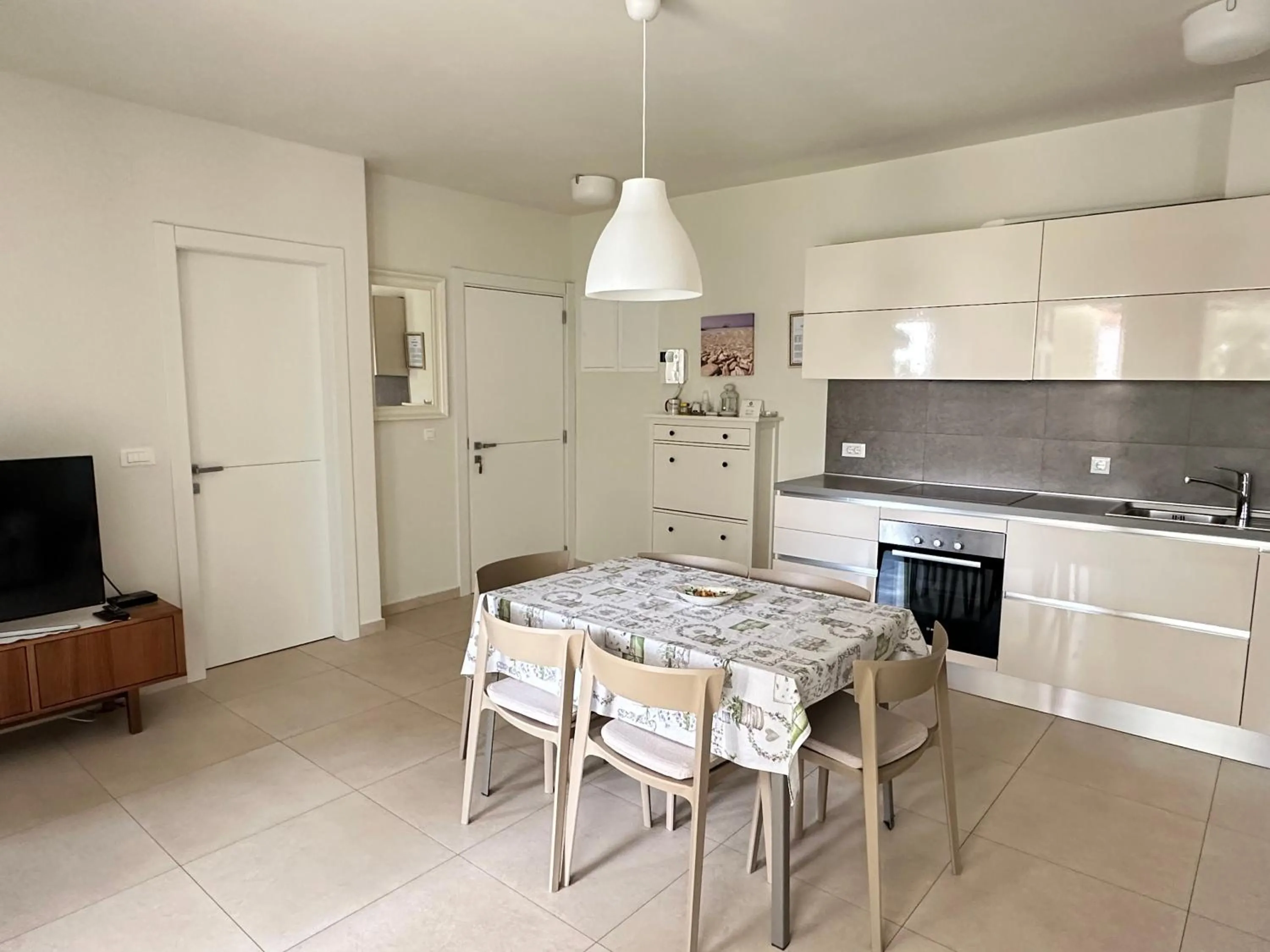 kitchen in Navigantes Superior