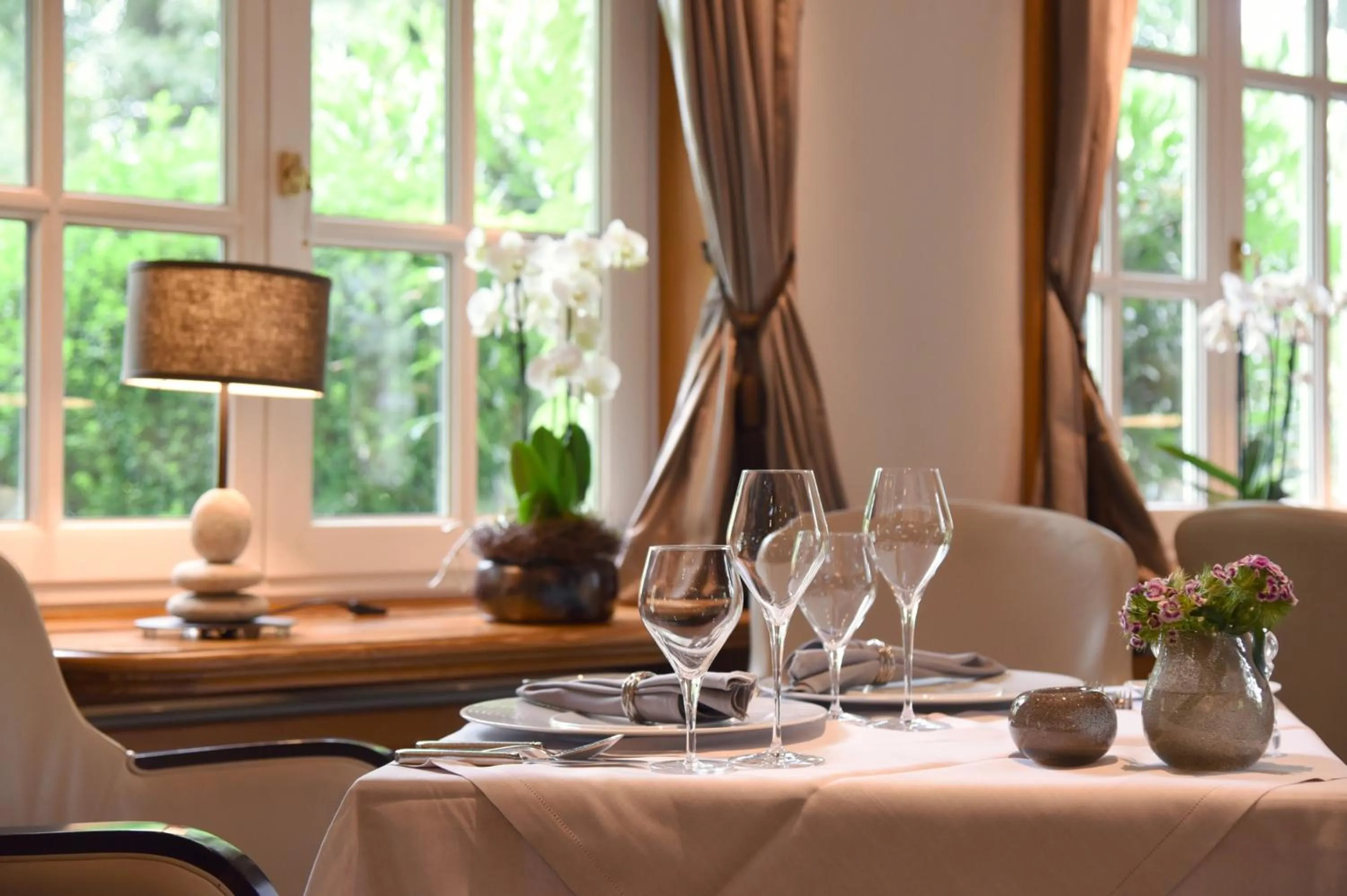 Restaurant/places to eat in Hotel Landhaus Wachtelhof