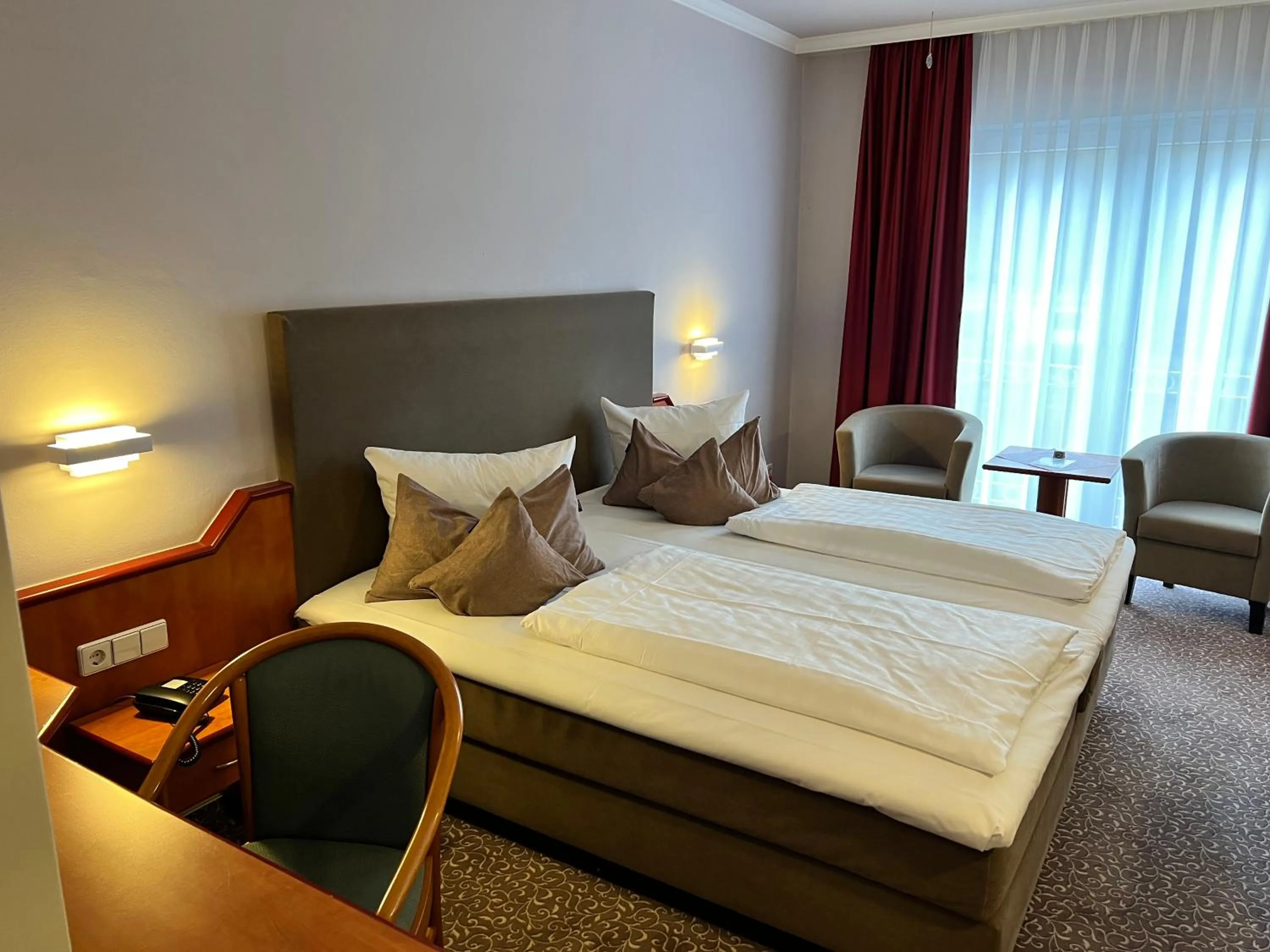 Bed in Hotel Victoria